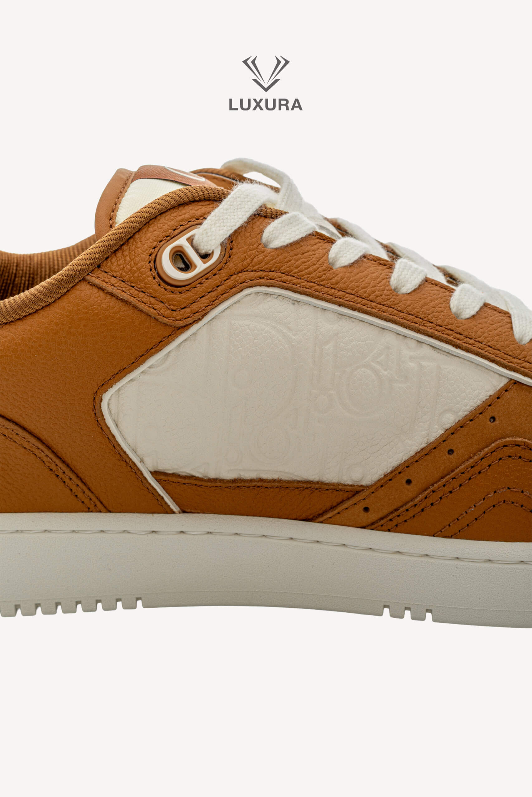 <span style="font-size: 10px;letter-spacing: .15em">NEW COLLECTION</span><br>            <strong>DIOR</strong><br>            <div style="margin-top:10px;font-size:16px">B27 Uptown Low-Top Sneaker Cognac and White with White Dior Gravity Leather 44 </div><br> - Image 13