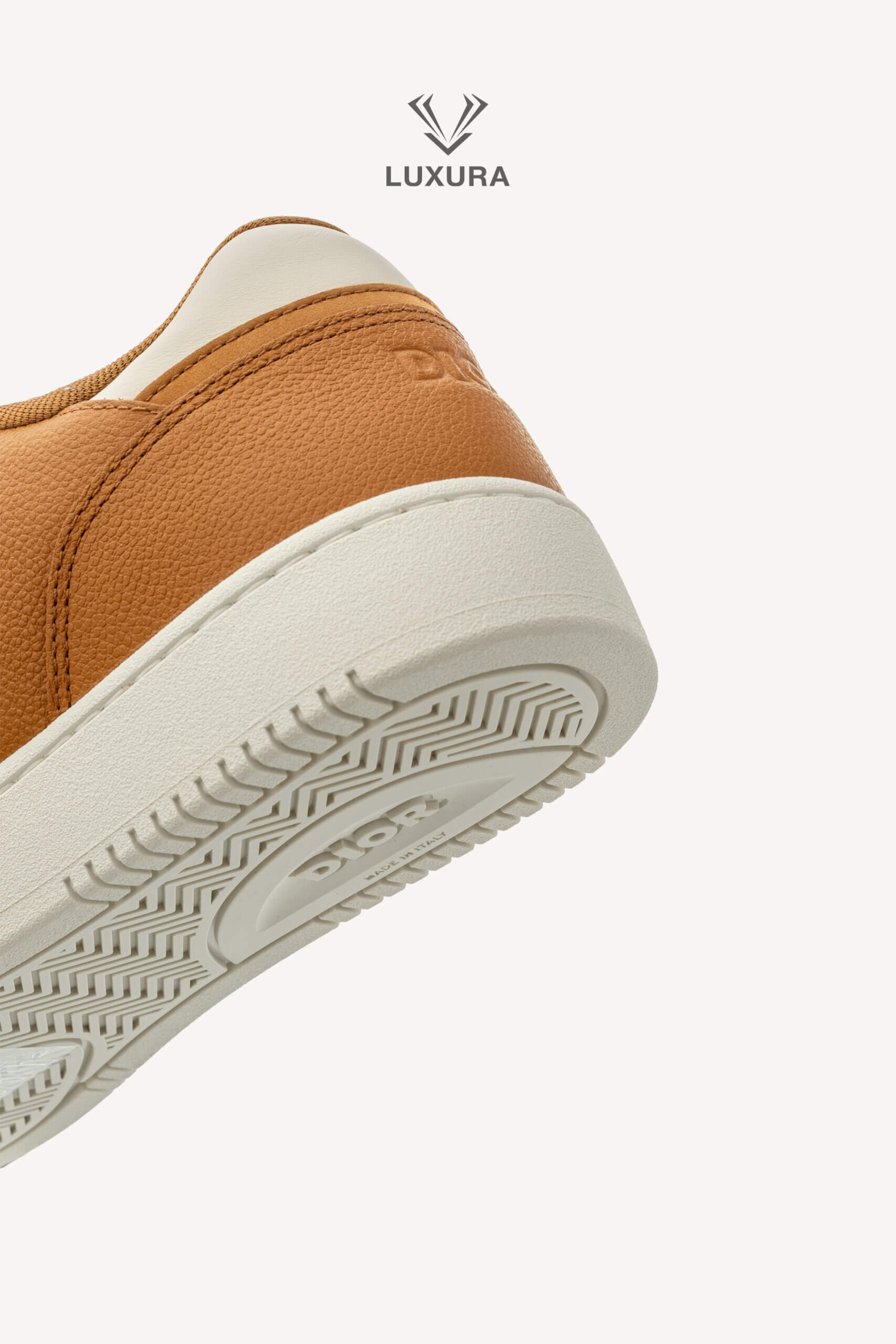 <span style="font-size: 10px;letter-spacing: .15em">NEW COLLECTION</span><br>            <strong>DIOR</strong><br>            <div style="margin-top:10px;font-size:16px">B27 Uptown Low-Top Sneaker Cognac and White with White Dior Gravity Leather 44 </div><br> - Image 19