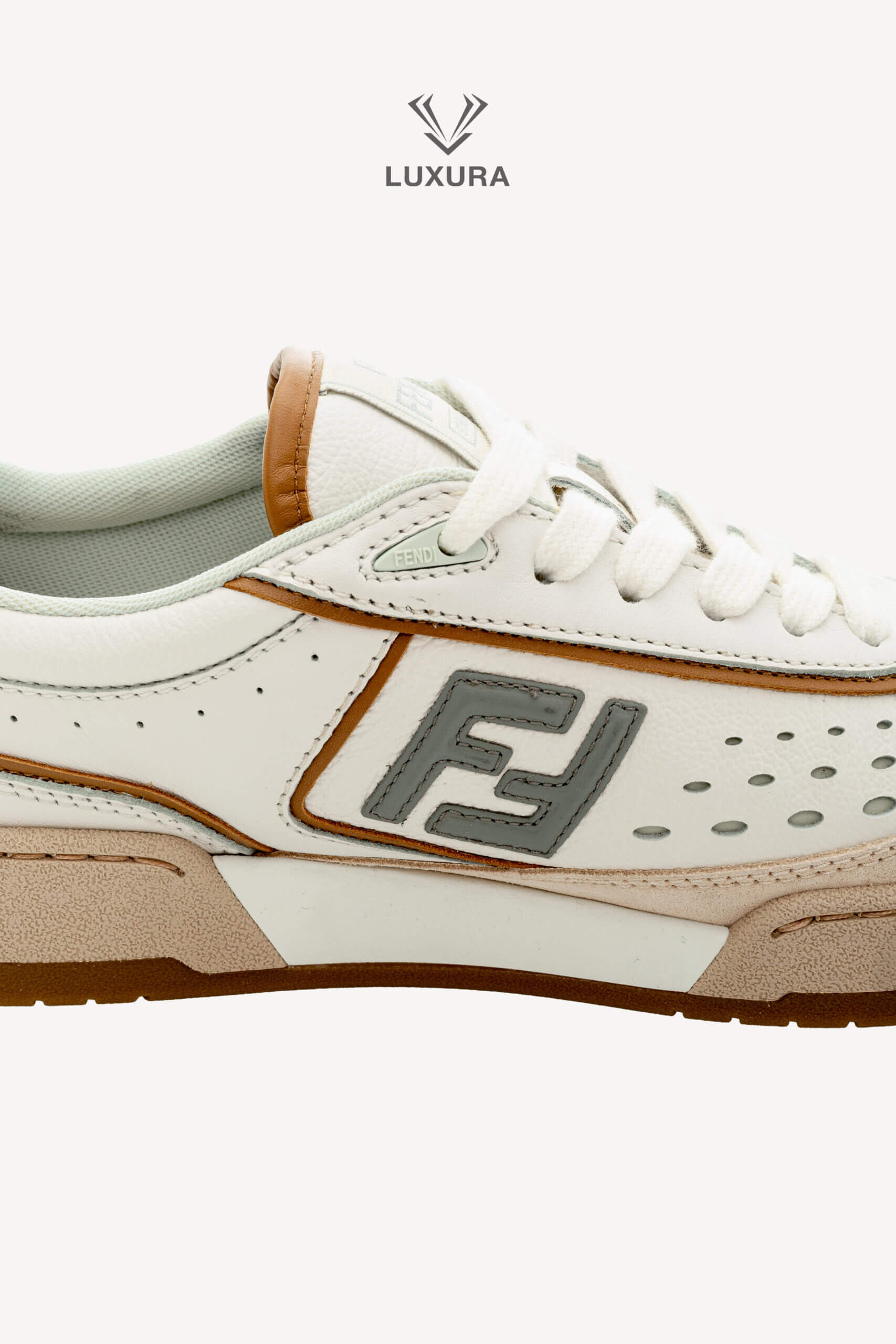<span style="font-size: 10px;letter-spacing: .15em">NEW COLLECTION</span><br>            <strong>FENDI</strong><br>            <div style="margin-top:10px;font-size:16px">Match White and Brown leather and suede low tops 37</div><br> - Image 14