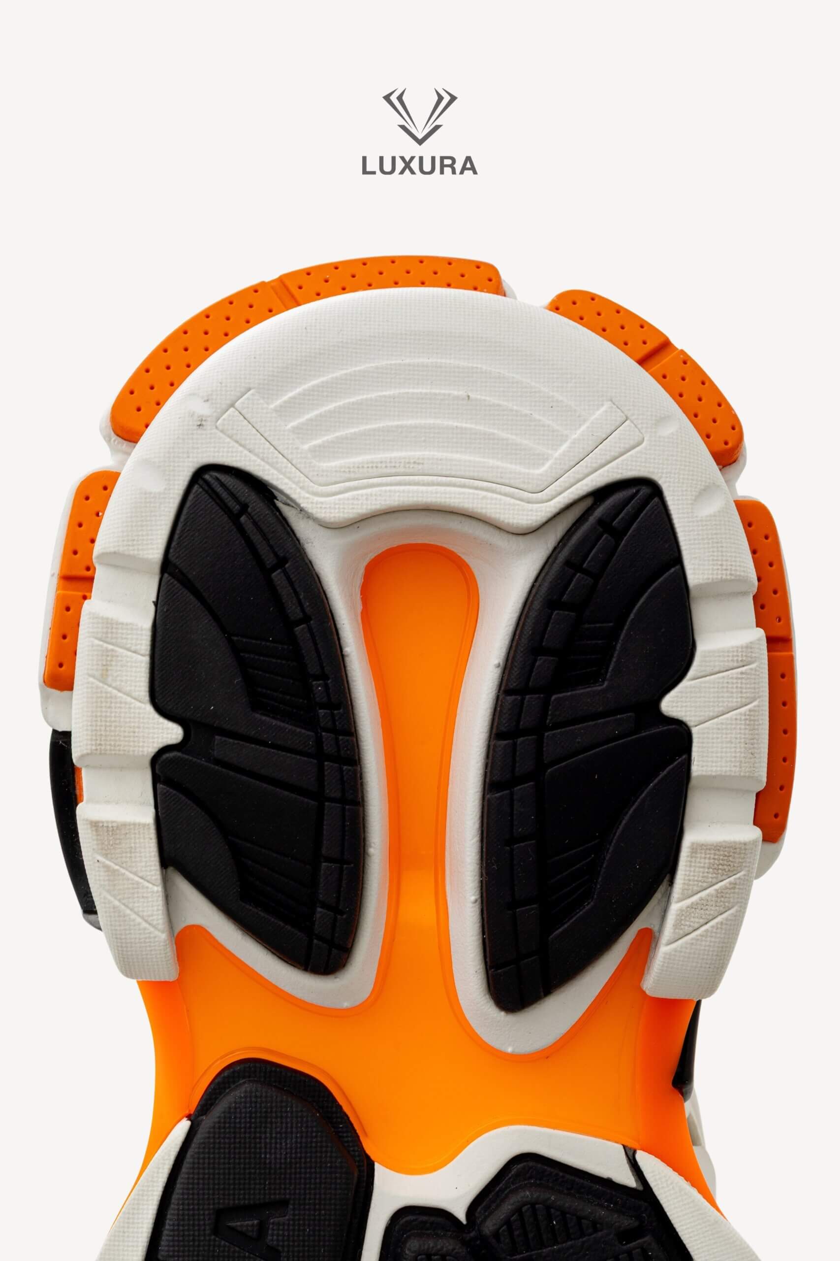 <span style="font-size: 10px;letter-spacing: .15em">IN TRENDING</span><br>            <strong>BALENCIAGA</strong><br>            <div style="margin-top:10px;font-size:16px">Track Sneakers in White and Orange Mesh and Nylon 36 [EXT]</div><br> - Image 25