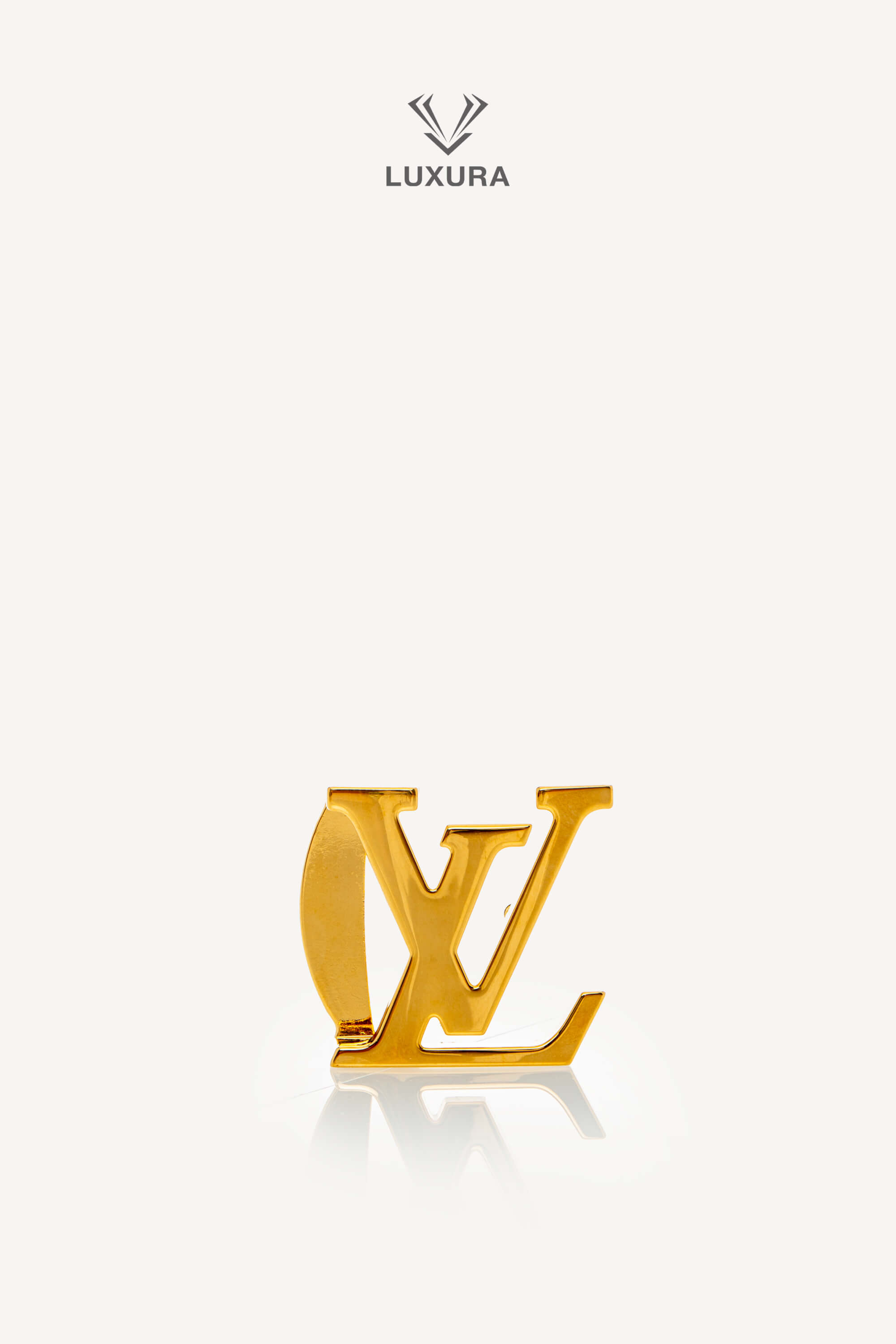 <span style="font-size: 10px;letter-spacing: .15em">HARD TO FIND</span><br> <strong>LOUIS VUITTON</strong><br> <div style="margin-top:10px;font-size:16px">LV Initiales 30mm Reversible Belt Red Monogram Canvas M0322W 80</div><br> - Image 12