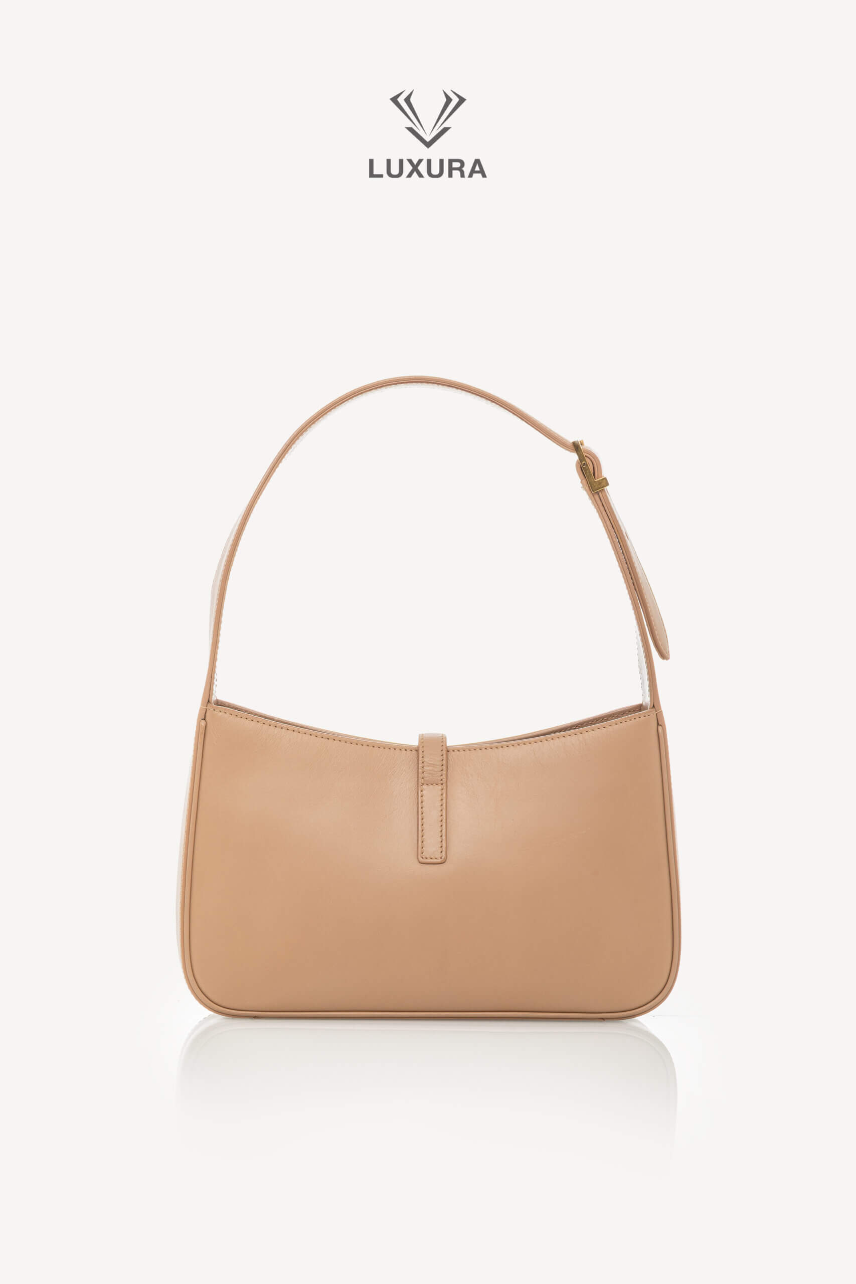 <span style="font-size: 10px;letter-spacing: .15em">NEW COLLECTION</span><br>            <strong>SAINT LAURENT</strong><br>            <div style="margin-top:10px;font-size:16px">Smooth Calfskin Le 5 A 7 Hobo Beige</div><br> - Image 9