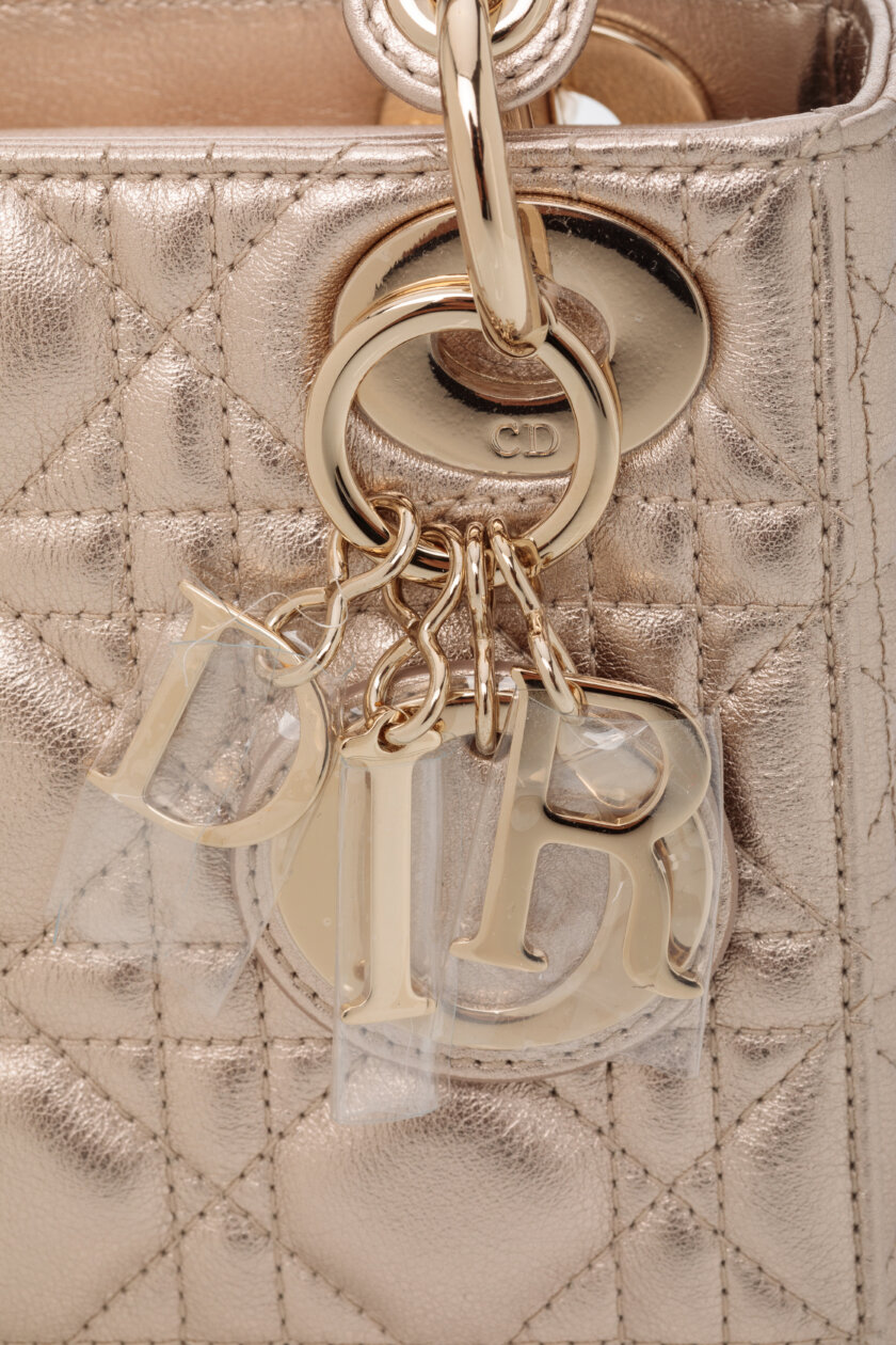 <span style="font-size: 10px; color: rgb(101, 101, 101);letter-spacing: .15em;">HARD TO FIND</span><br><strong> DIOR </strong><br><div style="margin-top:10px; font-size:16px;">Mini Lady Dior Bag Light Gold Cannage Calfskin </div><br> - Image 12