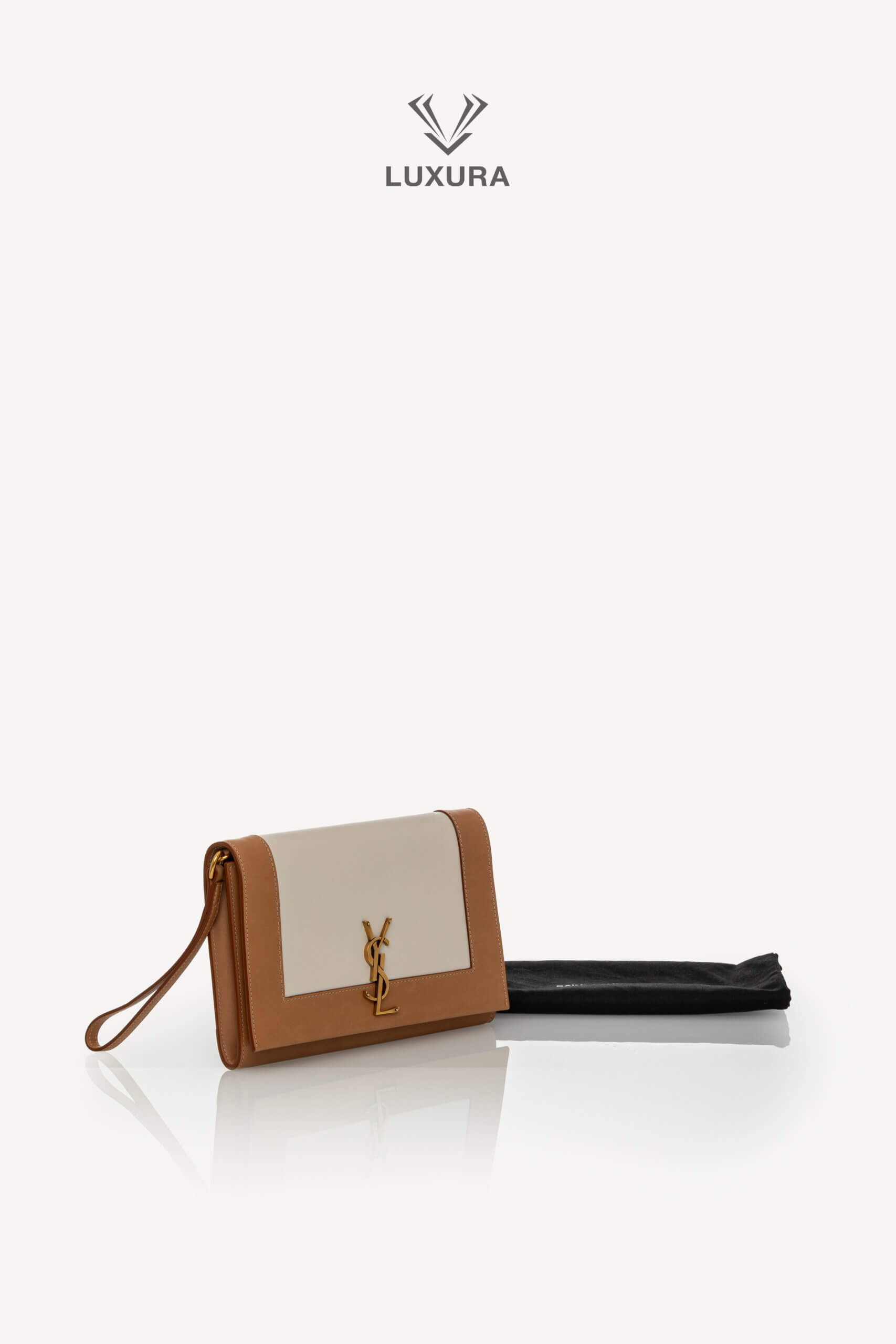 <span style="font-size: 10px;letter-spacing: .15em">HARD TO FIND</span><br>            <strong>SAINT LAURENT</strong><br>            <div style="margin-top:10px;font-size:16px">Nappa Calfskin Two-Toned Monogram Pouch Off-White Brown</div><br> - Image 2