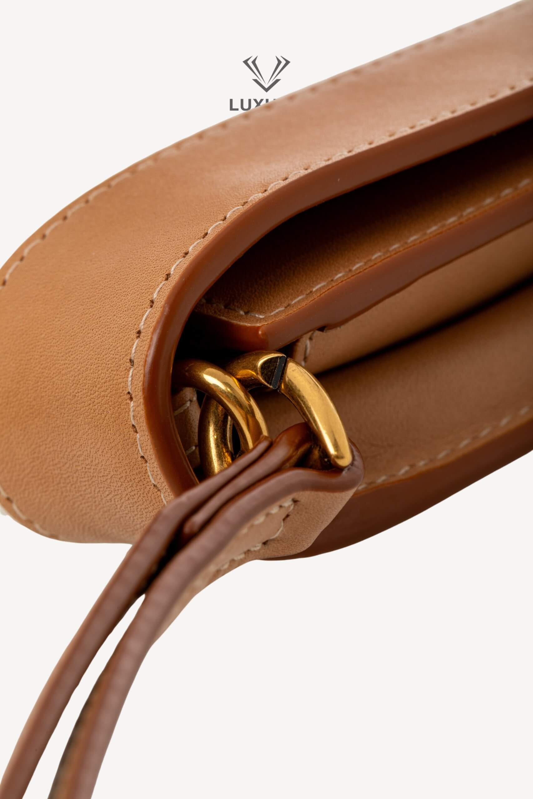 <span style="font-size: 10px;letter-spacing: .15em">HARD TO FIND</span><br>            <strong>SAINT LAURENT</strong><br>            <div style="margin-top:10px;font-size:16px">Nappa Calfskin Two-Toned Monogram Pouch Off-White Brown</div><br> - Image 11