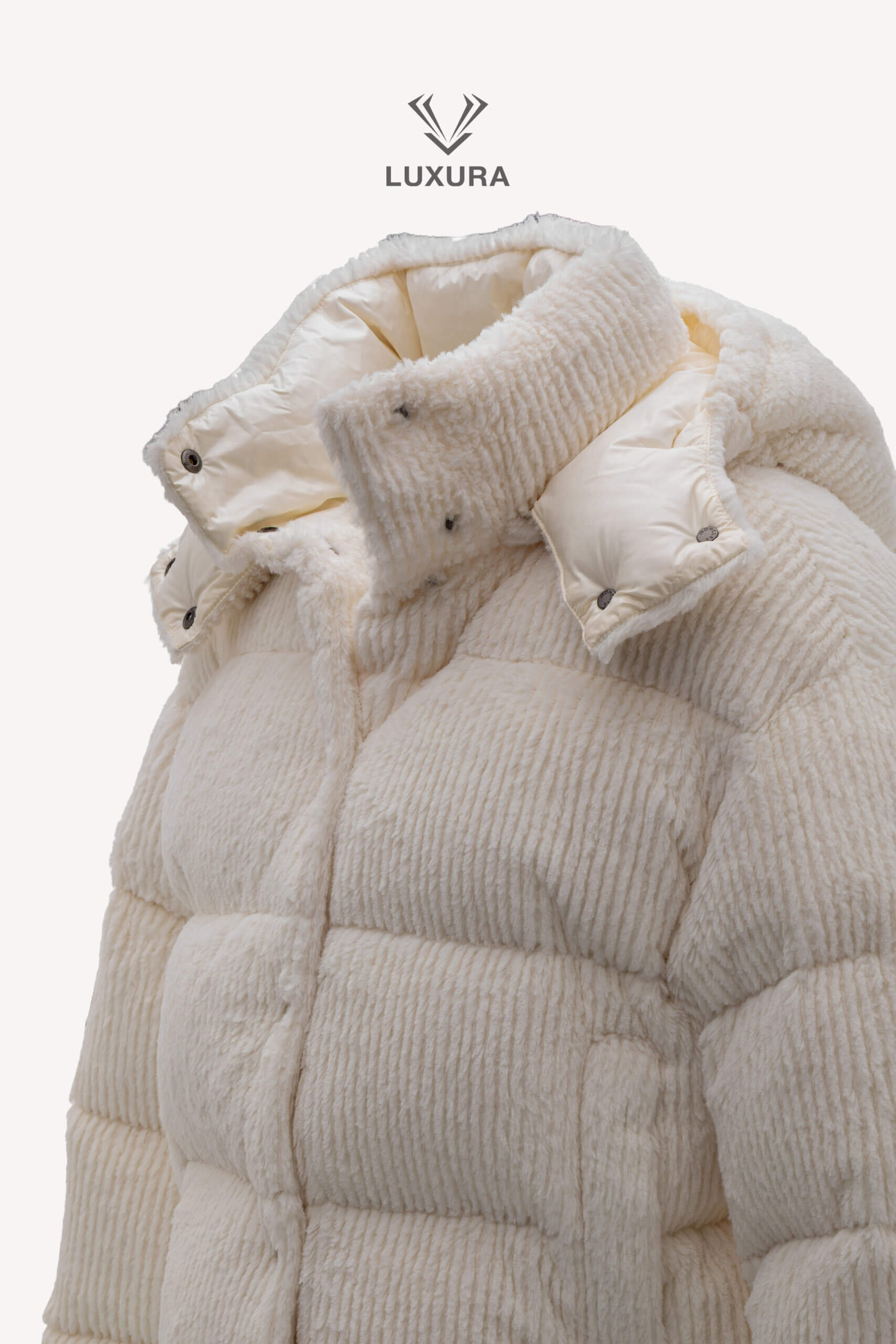 <span style="font-size: 10px;letter-spacing: .15em">BEST DEAL</span><br>            <strong>MONCLER</strong><br>            <div style="margin-top:10px;font-size:16px">Daos Hooded Corduroy Short Down Jacket Beige 0 ( xs-s )</div><br> - Image 9