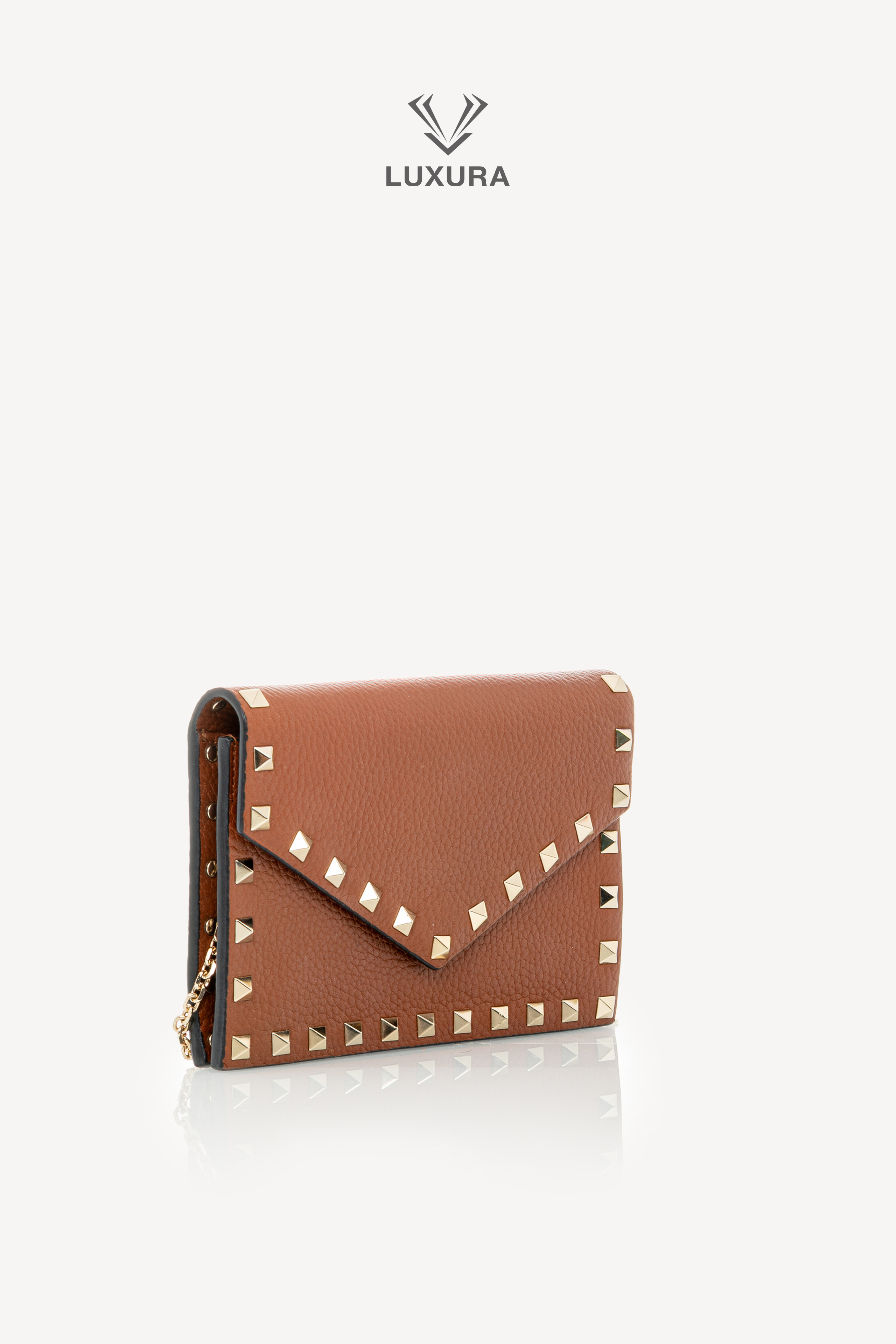<span style="font-size: 10px;letter-spacing: .15em">HARD TO FIND</span><br>            <strong>VALENTINO</strong><br>            <div style="margin-top:10px;font-size:16px">Garavani Rockstud Chain Shoulder Bag Leather Brown</div><br> - Image 3