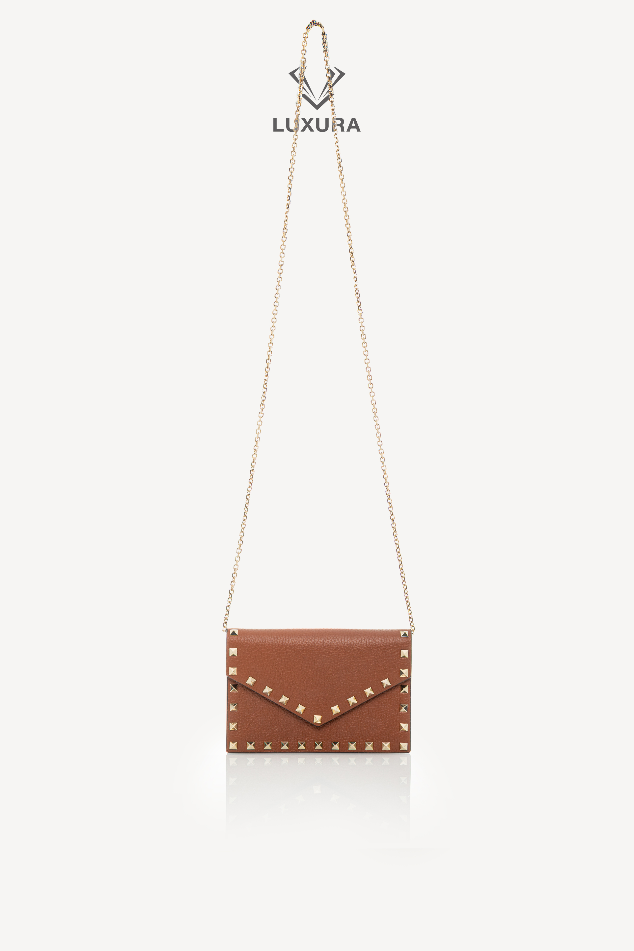 <span style="font-size: 10px;letter-spacing: .15em">HARD TO FIND</span><br>            <strong>VALENTINO</strong><br>            <div style="margin-top:10px;font-size:16px">Garavani Rockstud Chain Shoulder Bag Leather Brown</div><br> - Image 5