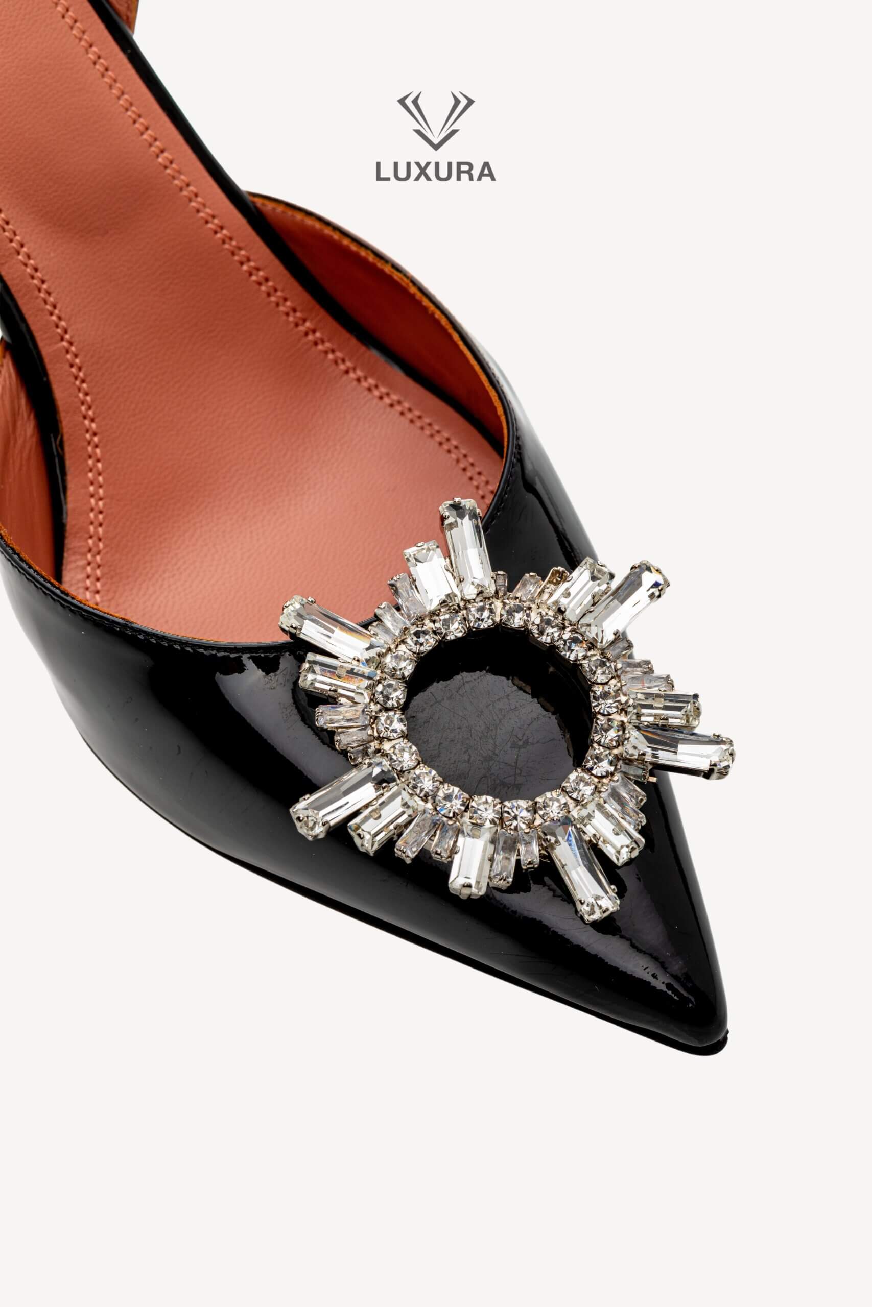 <span style="font-size: 10px;letter-spacing: .15em">BEST DEAL</span><br>            <strong>AMINA MUADDI</strong><br>            <div style="margin-top:10px;font-size:16px">Begum Sling 95 Pumps Black Leather 38 ( true size 37 )</div><br> - Image 10