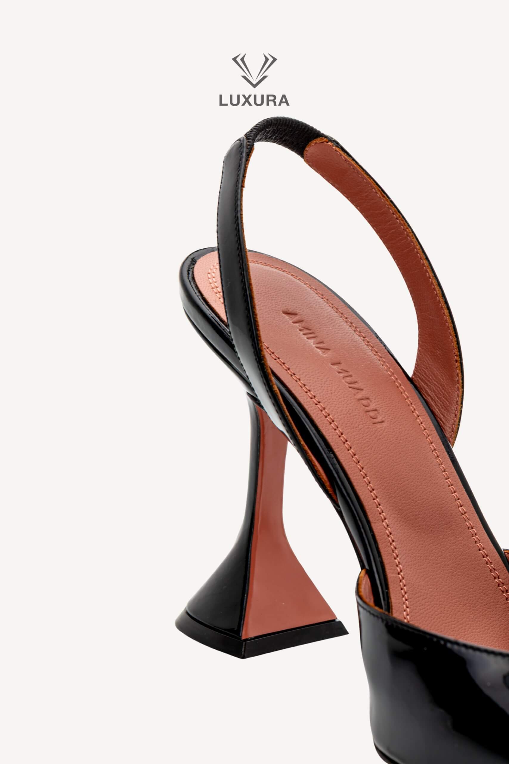 <span style="font-size: 10px;letter-spacing: .15em">BEST DEAL</span><br>            <strong>AMINA MUADDI</strong><br>            <div style="margin-top:10px;font-size:16px">Begum Sling 95 Pumps Black Leather 38 ( true size 37 )</div><br> - Image 15