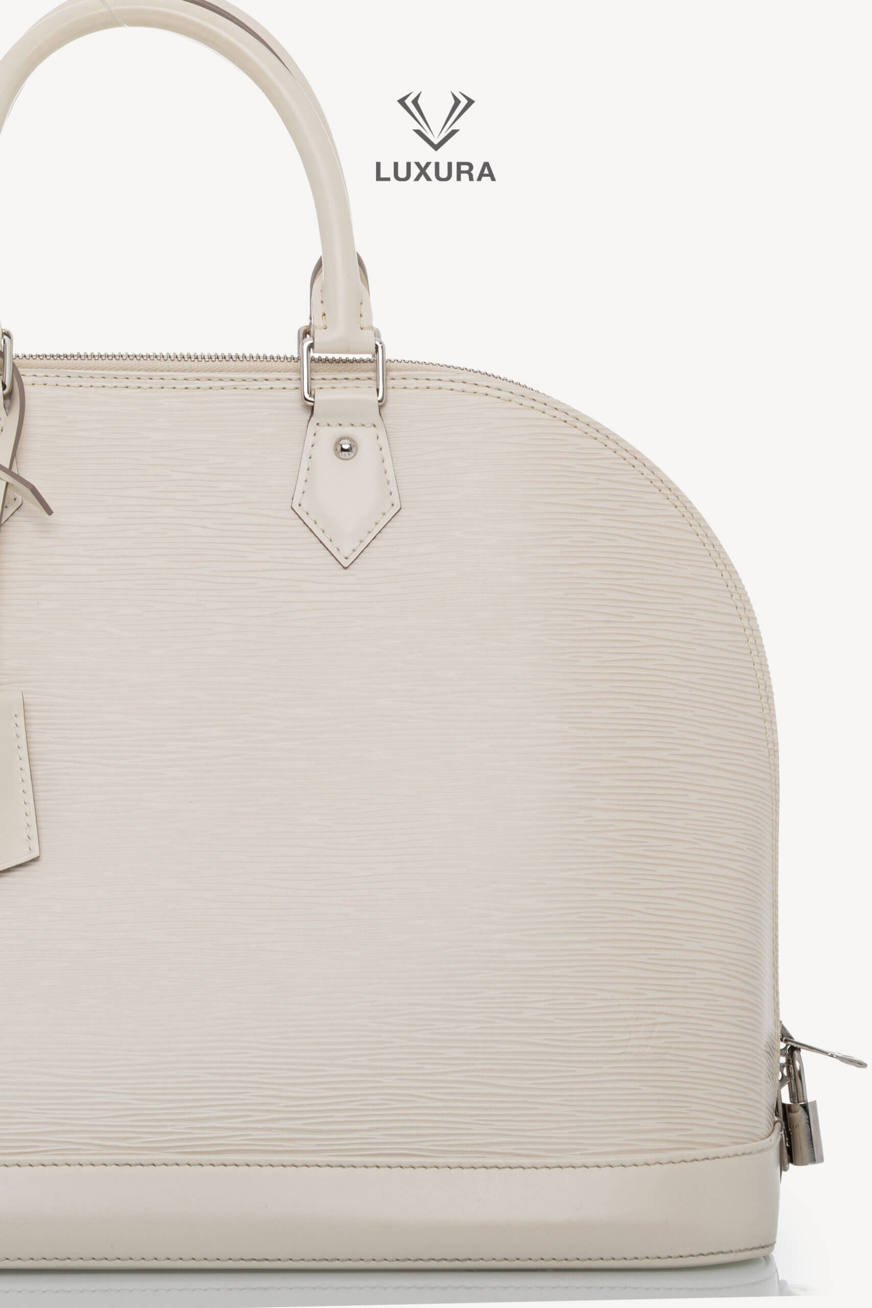 <span style="font-size: 10px;letter-spacing: .15em">HARD TO FIND</span><br>            <strong>LOUIS VUITTON</strong><br>            <div style="margin-top:10px;font-size:16px">Alma MM Epi Leather Ivoire M4032J</div><br> - Image 7