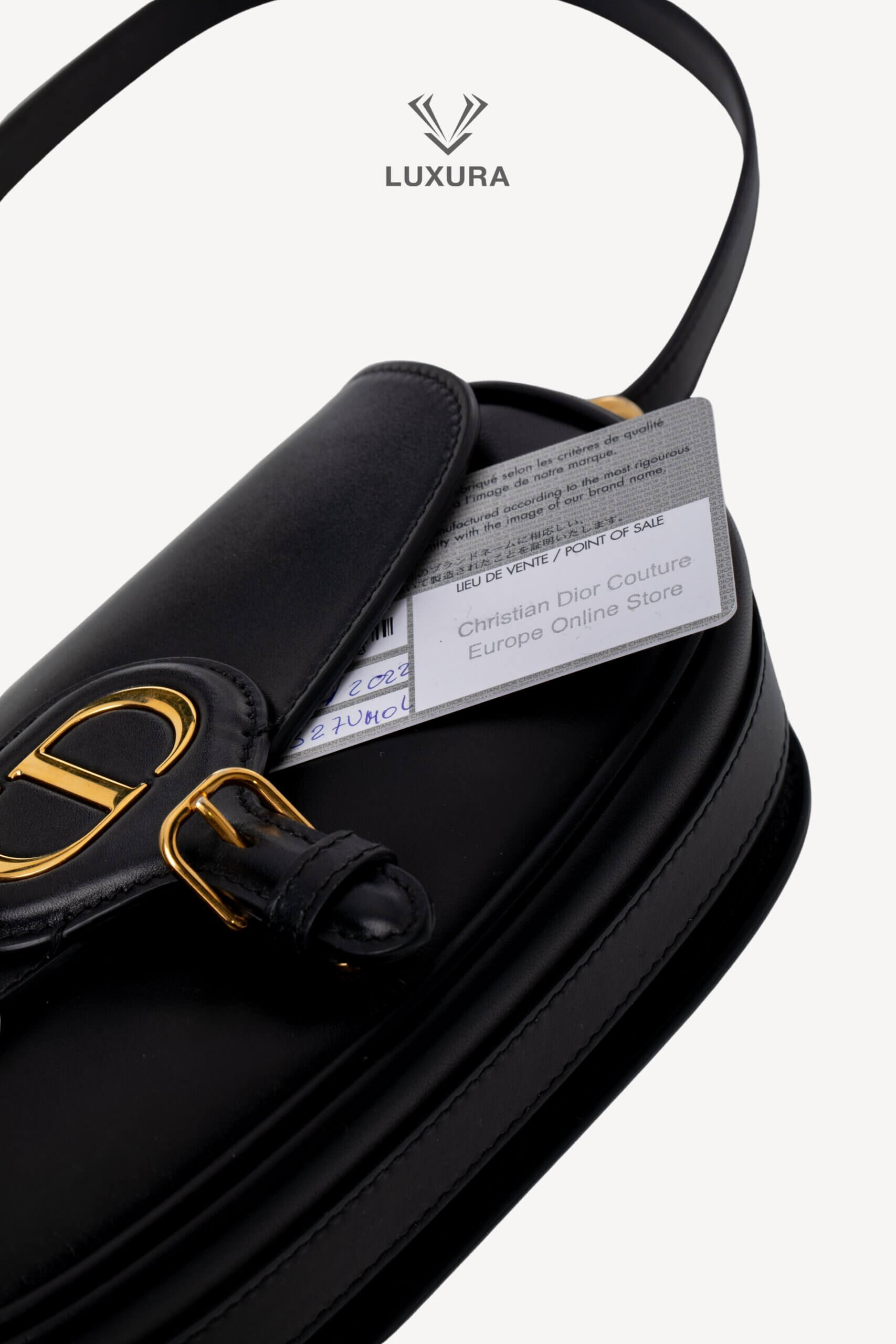 <span style="font-size: 10px;letter-spacing: .15em">HARD TO FIND</span><br>            <strong>CHRISTIAN DIOR</strong><br>            <div style="margin-top:10px;font-size:16px">Bobby East-West Bag Grained Calfskin Black</div><br> - Image 10