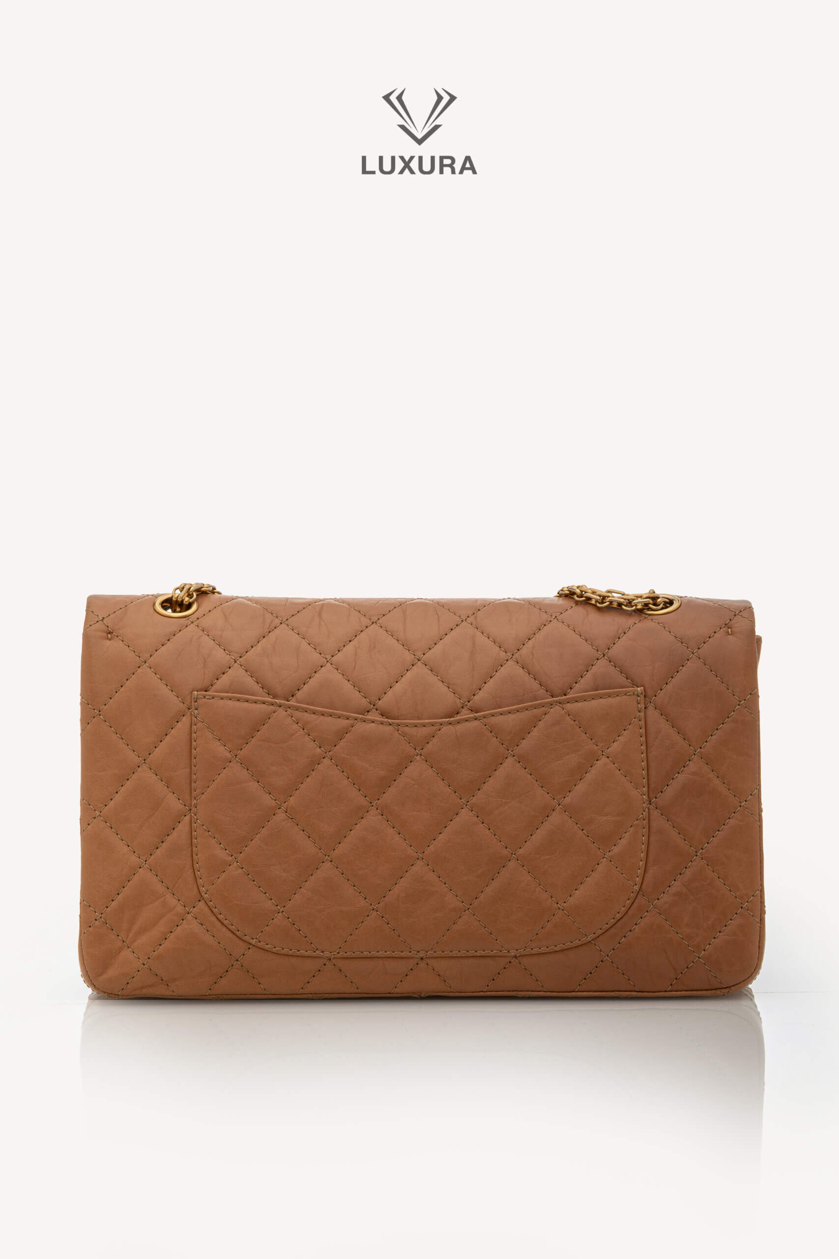 <span style="font-size: 10px;letter-spacing: .15em">HARD TO FIND</span><br><strong>CHANEL</strong><br><div style="margin-top:10px;font-size:16px">2.55 Dark Beige Distressed Calf with Gold Hardware</div><br> - Image 4