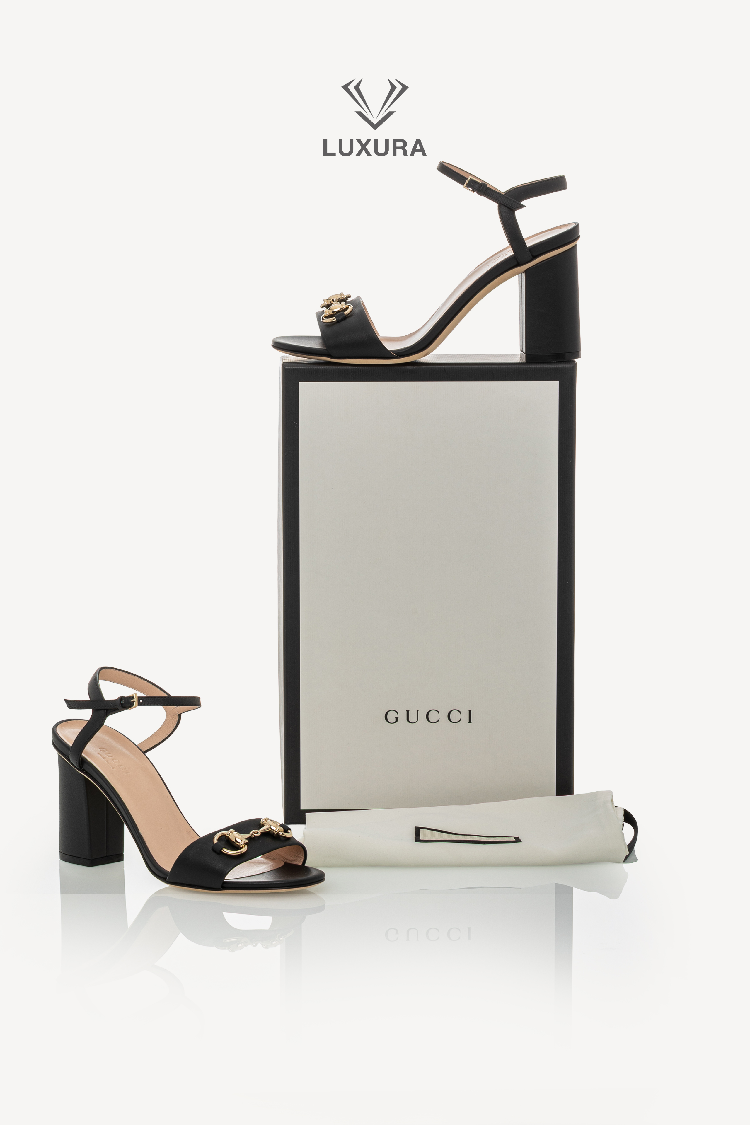 <span style="font-size: 10px;letter-spacing: .15em">HARD TO FIND</span><br>            <strong>GUCCI</strong><br>            <div style="margin-top:10px;font-size:16px">Leather Horsebit Ankle Strap Sandals 36,5 Black</div><br> - Image 2