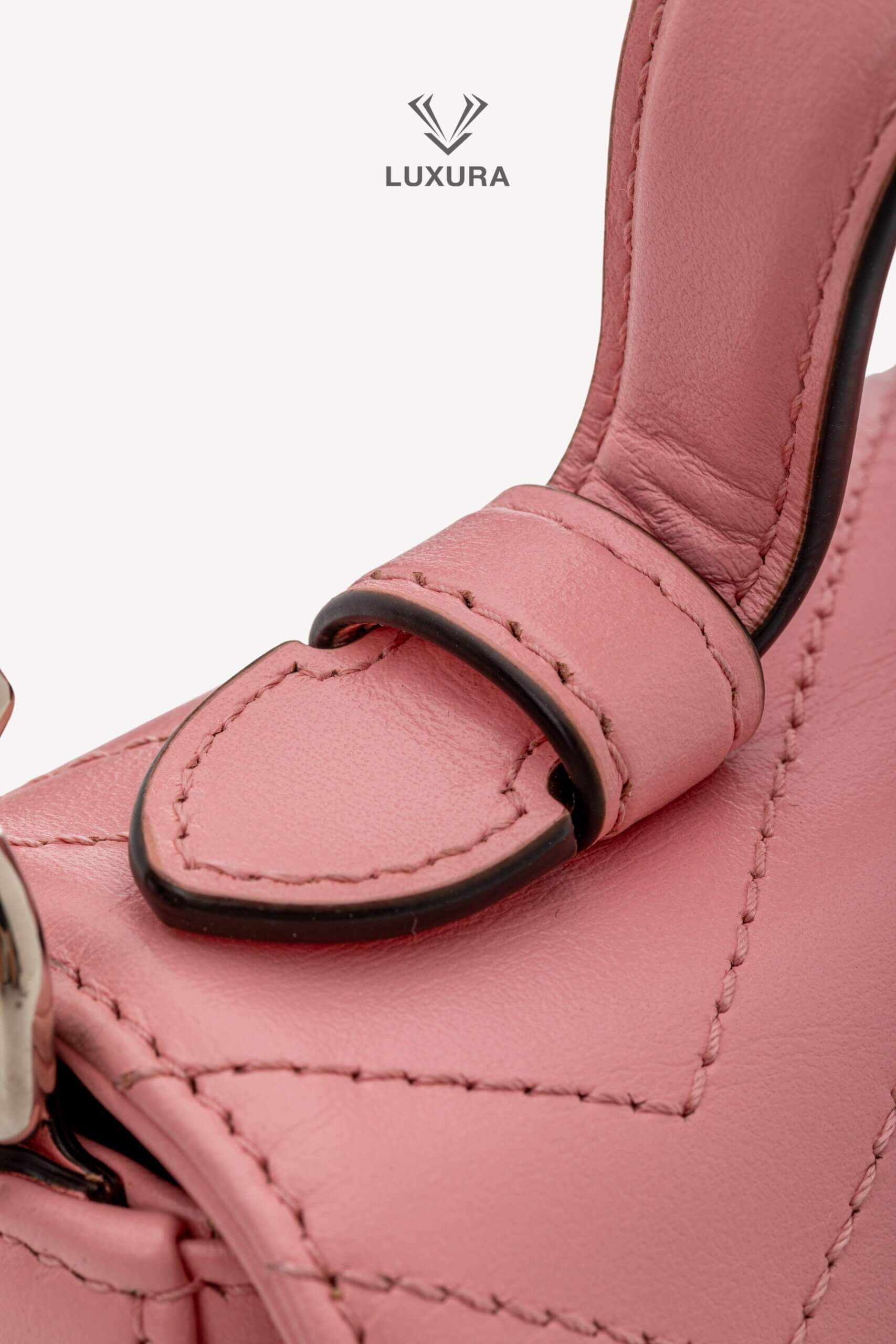 <span style="font-size: 10px;letter-spacing: .15em">BEST DEAL</span><br> <strong>GUCCI</strong><br> <div style="margin-top:10px;font-size:16px">Calfskin Matelasse Mini GG Marmont Top Handle Shoulder Bag Wild Rose</div><br> - Image 14