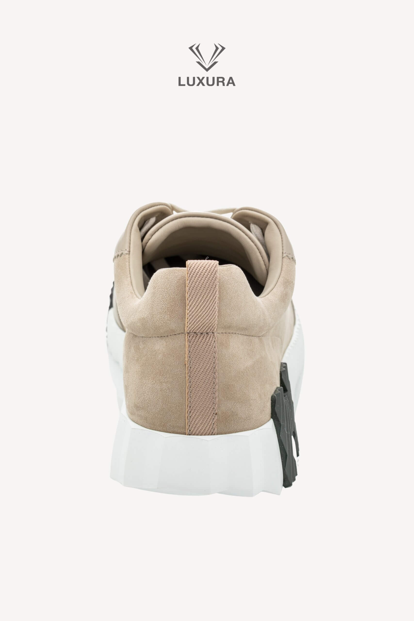 <span style="font-size: 10px;letter-spacing: .15em">HARD TO FIND</span><br> <strong>HERMES</strong><br> <div style="margin-top:10px;font-size:16px">Bouncing Sneaker Beige Esquisse 44</div><br> - Image 16