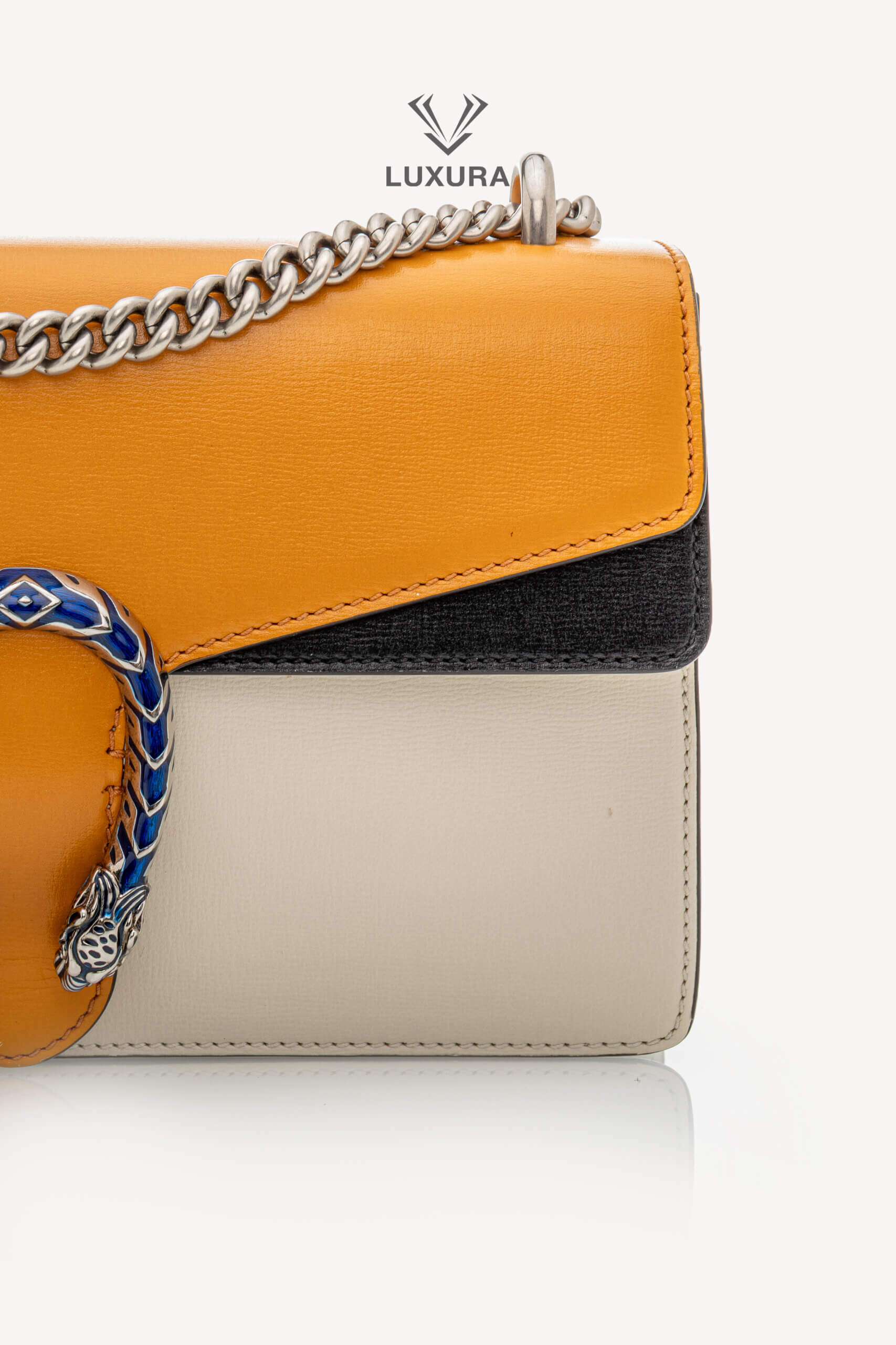 <span style="font-size: 10px;letter-spacing: .15em">HARD TO FIND</span><br> <strong>GUCCI</strong><br> <div style="margin-top:10px;font-size:16px">Azalea Calfski Tricolor Small Dionysus Shoulder Bag><br> - Image 11