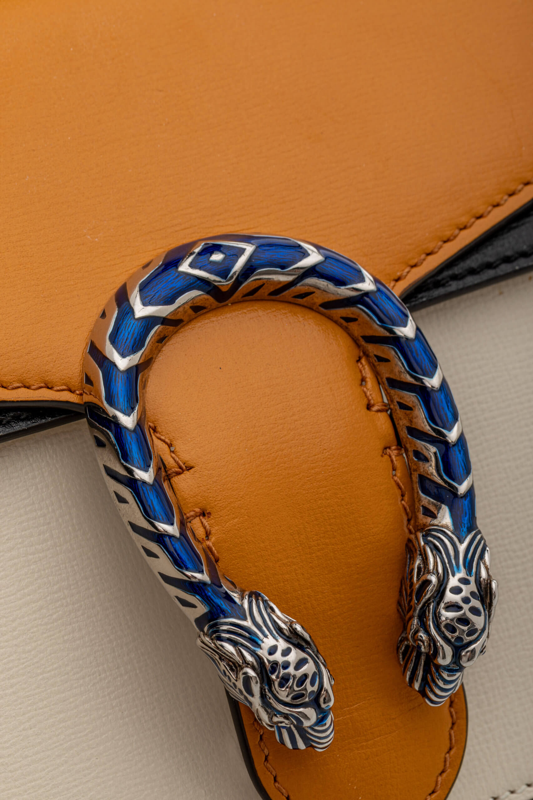 <span style="font-size: 10px;letter-spacing: .15em">HARD TO FIND</span><br> <strong>GUCCI</strong><br> <div style="margin-top:10px;font-size:16px">Azalea Calfski Tricolor Small Dionysus Shoulder Bag><br> - Image 12