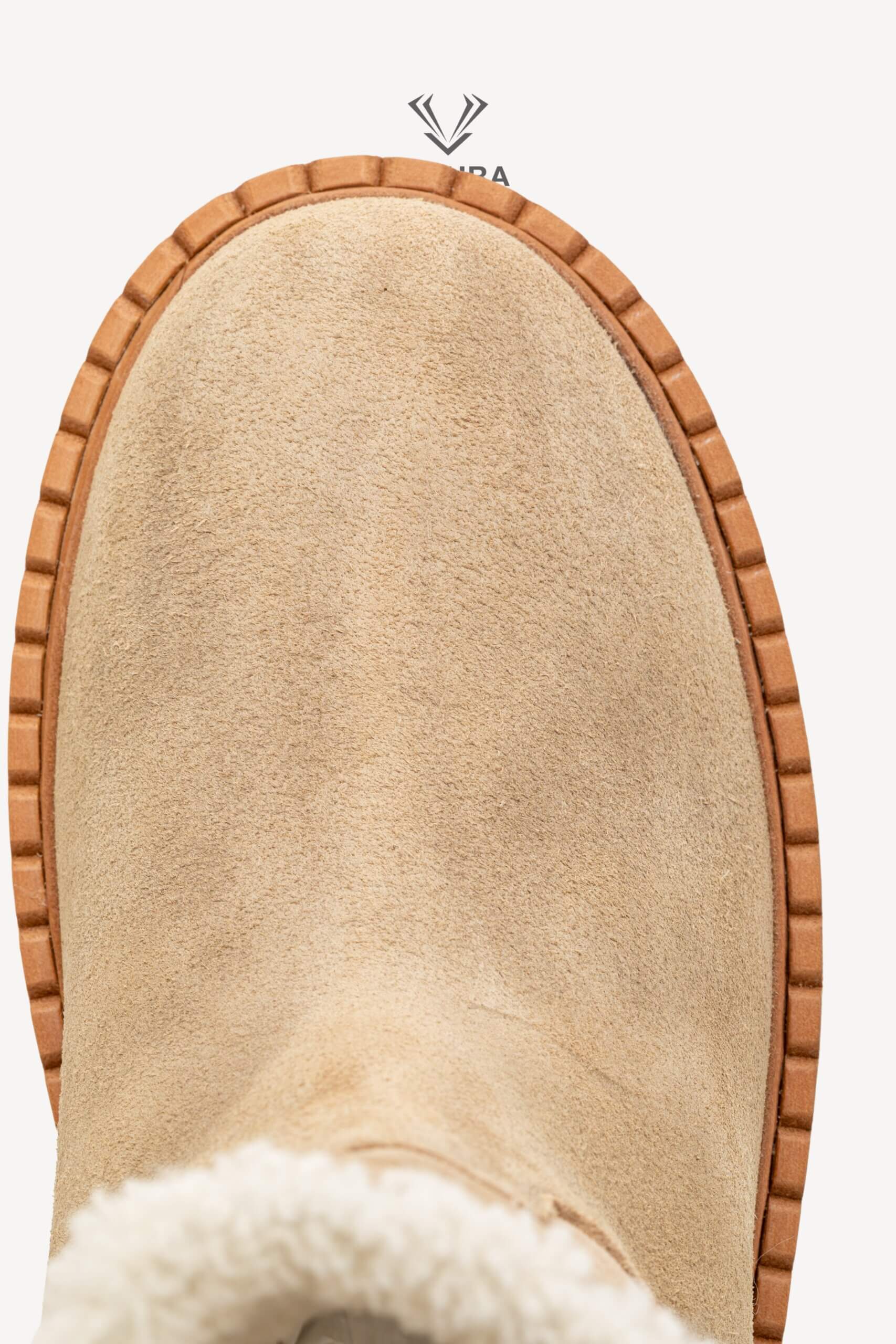 <span style="font-size: 10px; color: rgb(101, 101, 101);letter-spacing: .15em;">HARD TO FIND</span><br><strong> PRADA </strong><br><div style="margin-top:10px; font-size:16px;"> Suede Booties Ecru 39.5 </div><br> - Image 10