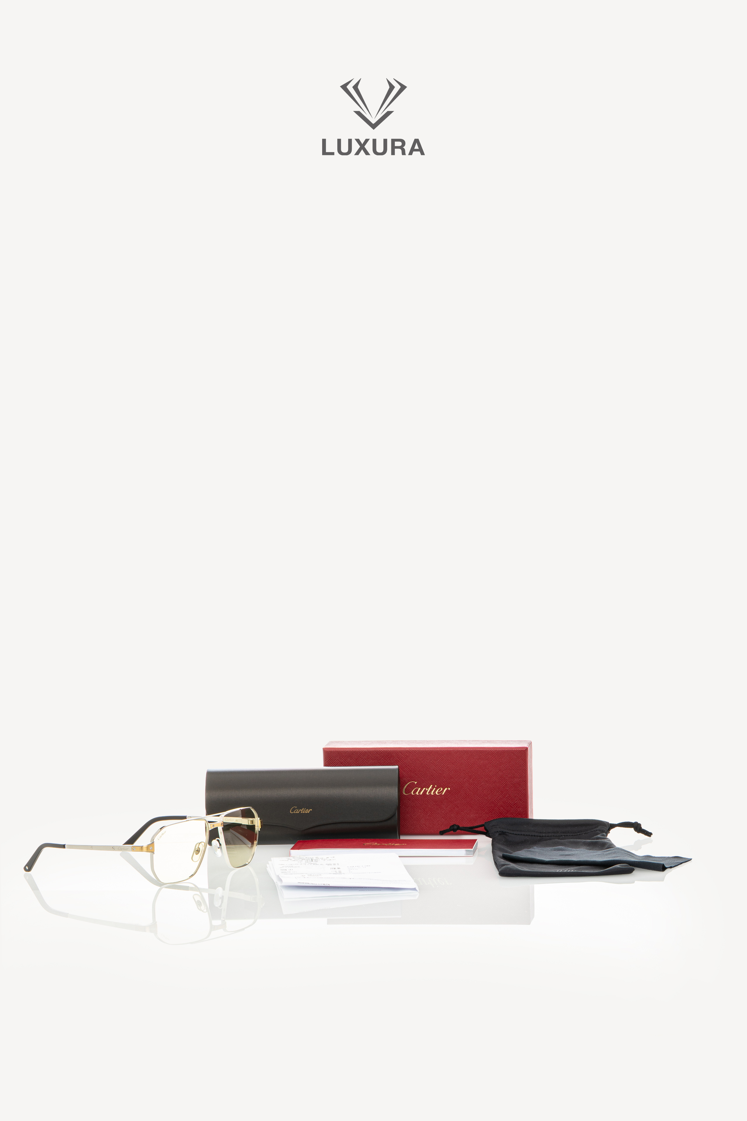 <span style="font-size: 10px; color: rgb(101, 101, 101);letter-spacing: .15em;">BEST DEAL </span><br><strong> CARTIER</strong><br><div style="margin-top:10px; font-size:16px;"> Santos de Cartier Sunglasses CT0424S 005</div><br> - Image 3