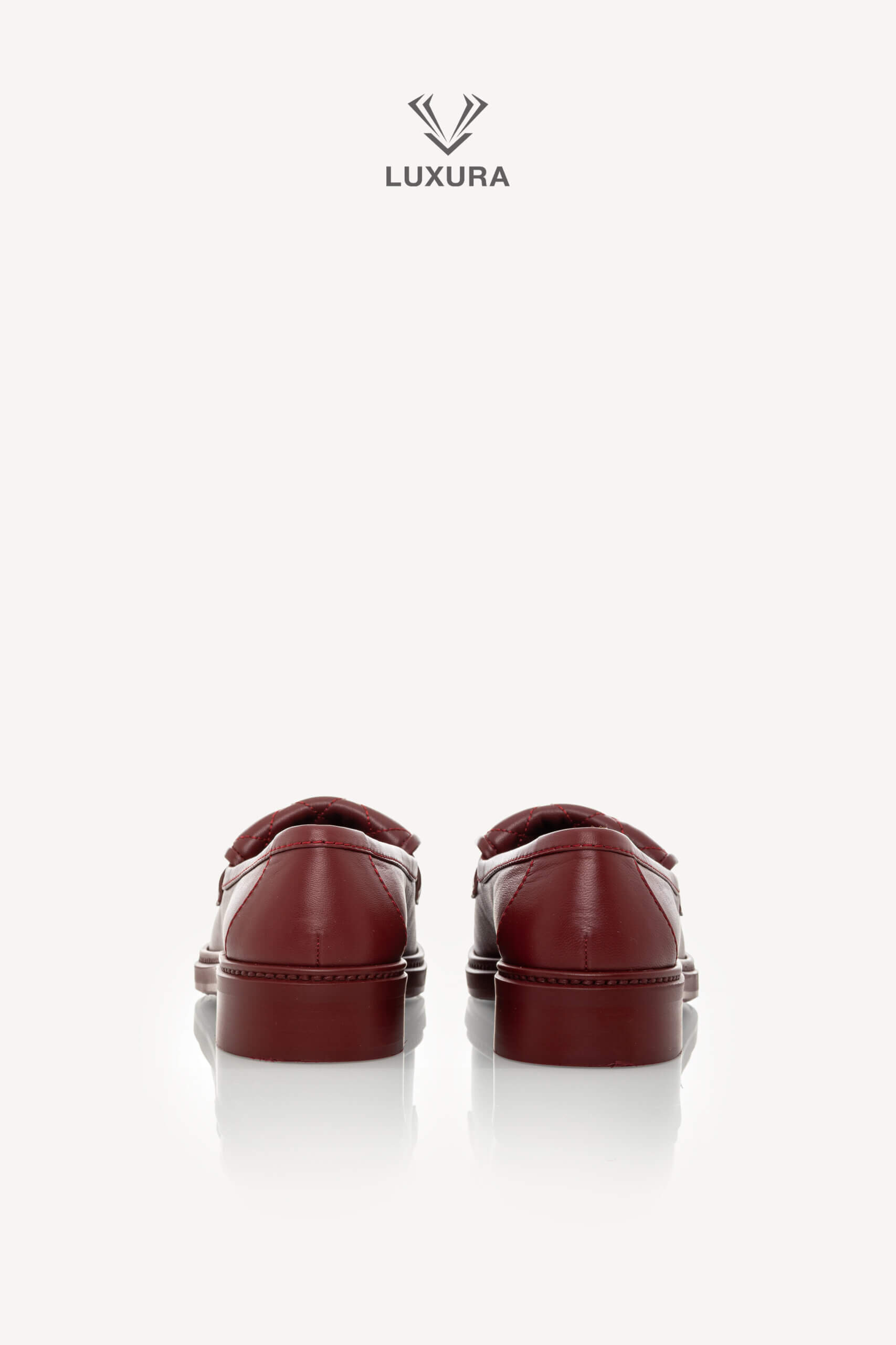 <span style="font-size: 10px;letter-spacing: .15em">HARD TO FIND</span><br> <strong>CHANEL</strong><br> <div style="margin-top:10px;font-size:16px">Crumpled Lambskin Quilted CC Turnlock Moccasins Burgundy 37C</div><br> - Image 8