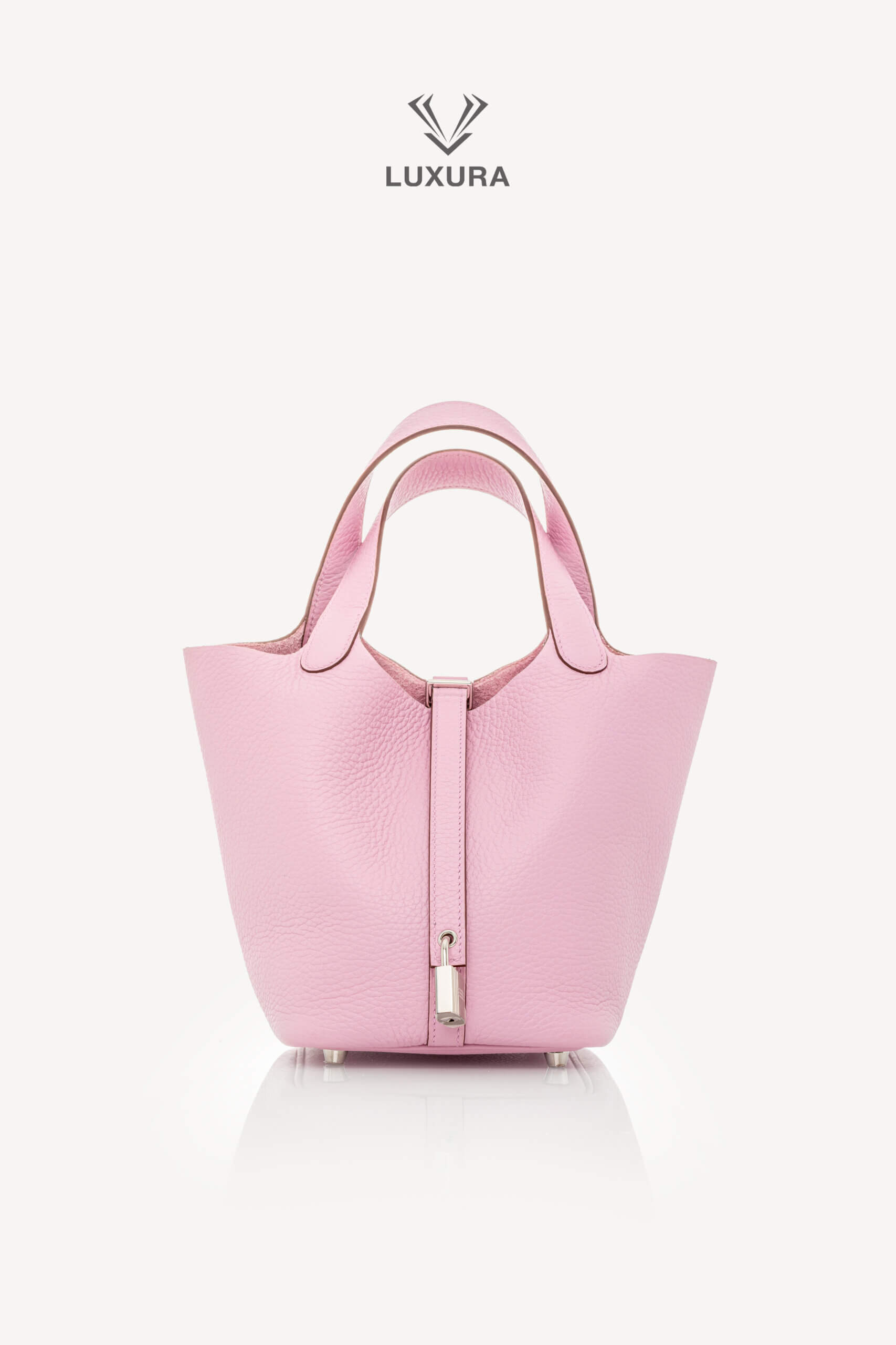 <span style="font-size: 10px;letter-spacing: .15em">HARD TO FIND</span><br>            <strong>HERMES</strong><br>            <div style="margin-top:10px;font-size:16px">Taurillon Clemence Picotin Lock 18 Mauve Sylvestre Palladium Hardware</div><br>