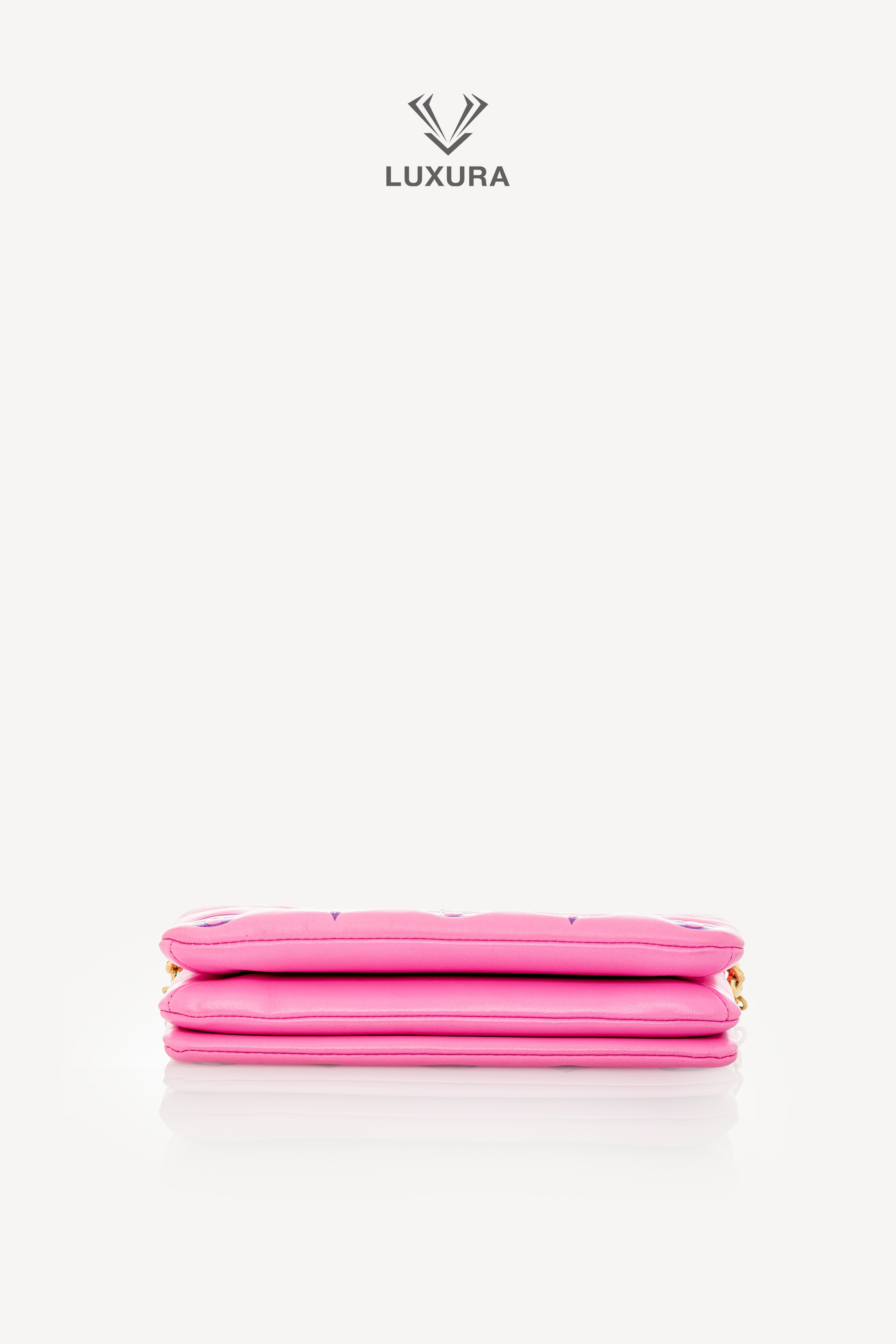 <span style="font-size: 10px;letter-spacing: .15em">HARD TO FIND</span><br>            <strong>LOUIS VUITTON</strong><br>            <div style="margin-top:10px;font-size:16px">Monogram Pochette Coussin Shoulder Bag Pink M80745</div><br> - Image 22