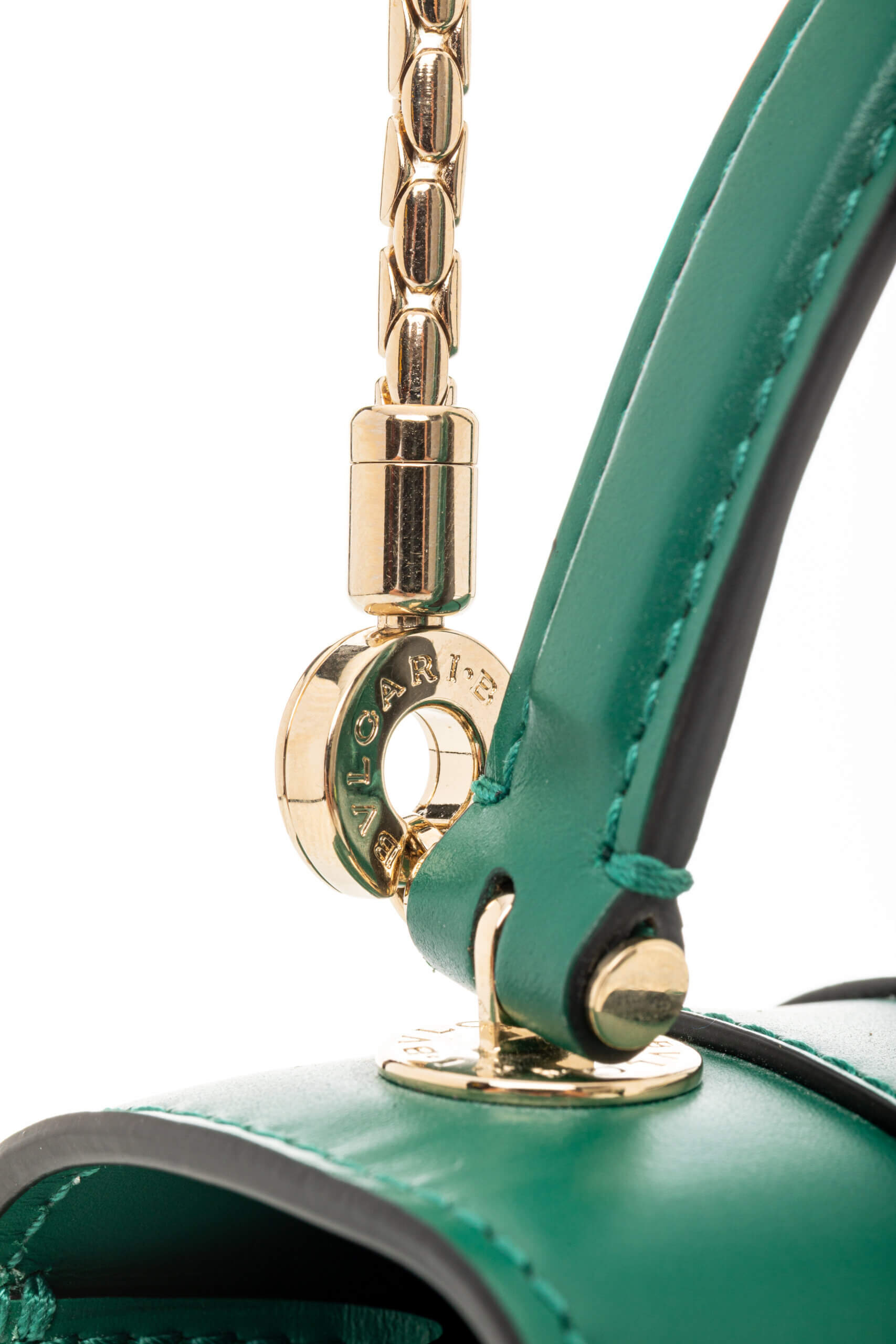 <span style="font-size: 10px;letter-spacing: .15em"></span><br> <strong>BVLGARI</strong><br> <div style="margin-top:10px;font-size:16px">Calfskin Serpenti Forever Top Handle Bag Emerald Green</div><br> - Image 19
