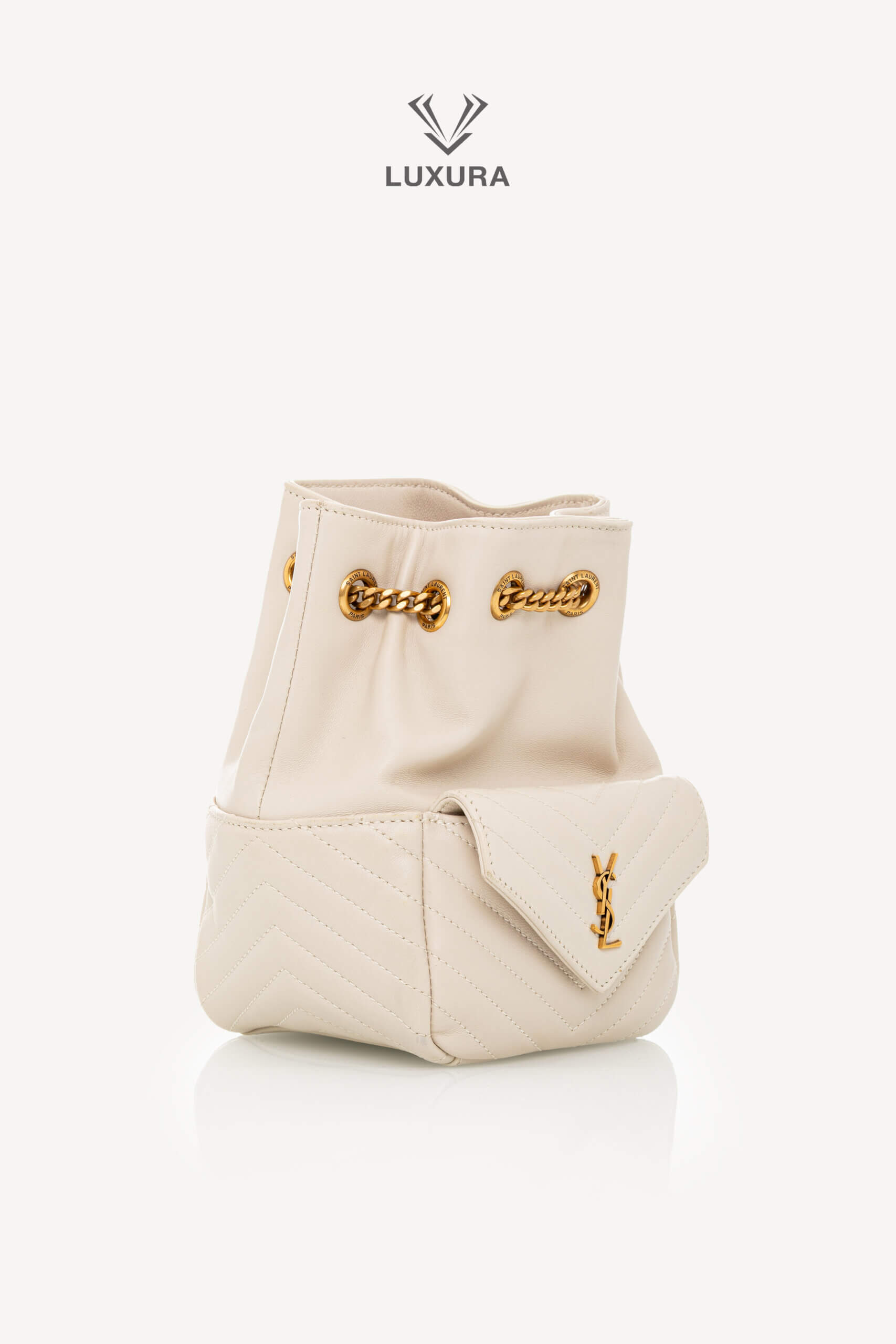 <span style="font-size: 10px;letter-spacing: .15em">HARD TO FIND</span><br>            <strong>SAINT LAURENT</strong><br>            <div style="margin-top:10px;font-size:16px">Lambskin Matelasse Monogram Joe Nano Bucket Bag Crema Soft</div><br> - Image 11