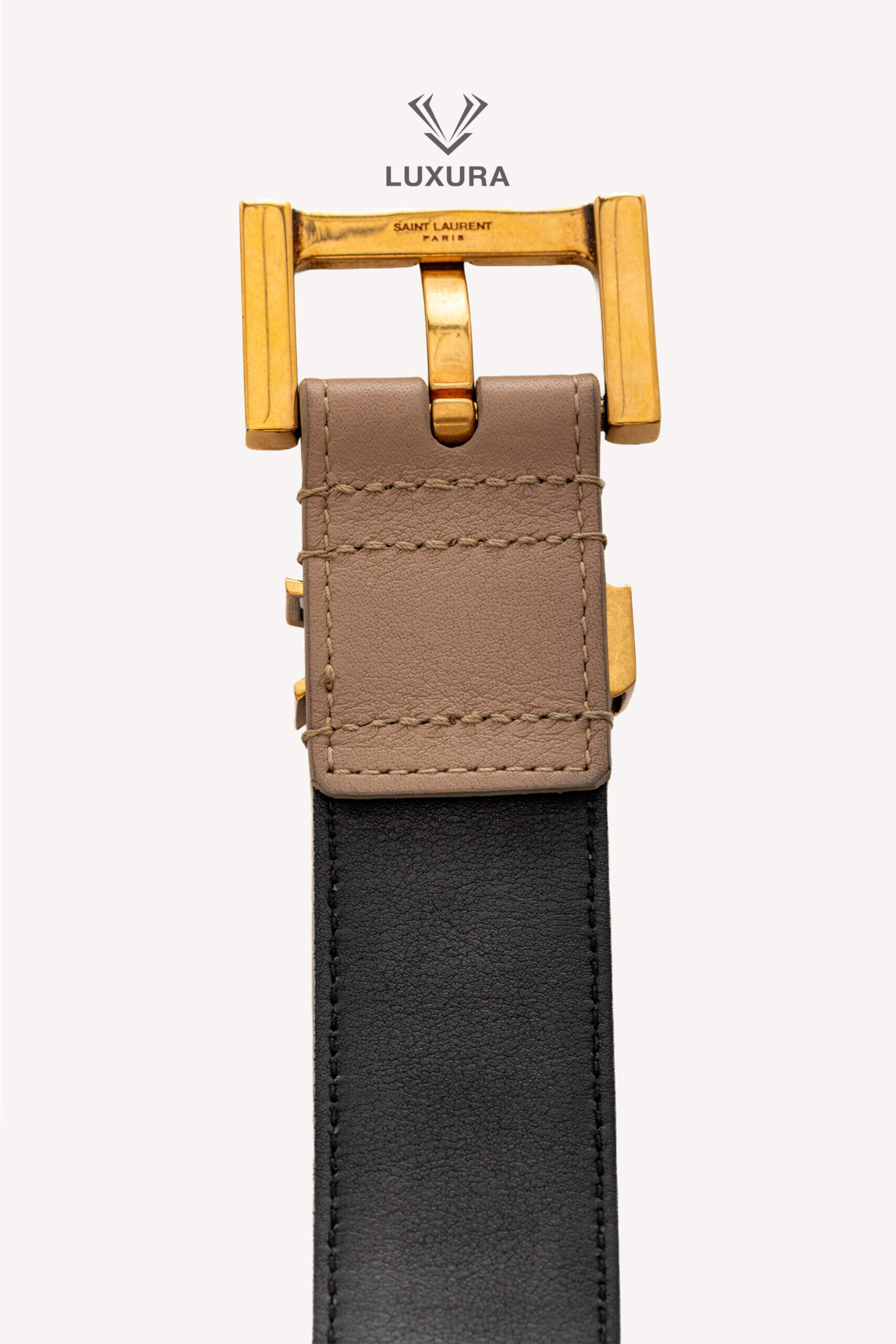 <span style="font-size: 10px;letter-spacing: .15em">BEST DEAL</span><br>            <strong>SAINT LAURENT</strong><br>            <div style="margin-top:10px;font-size:16px">Cassandre Belt in Shiny Leather Beige 75</div><br> - Image 9