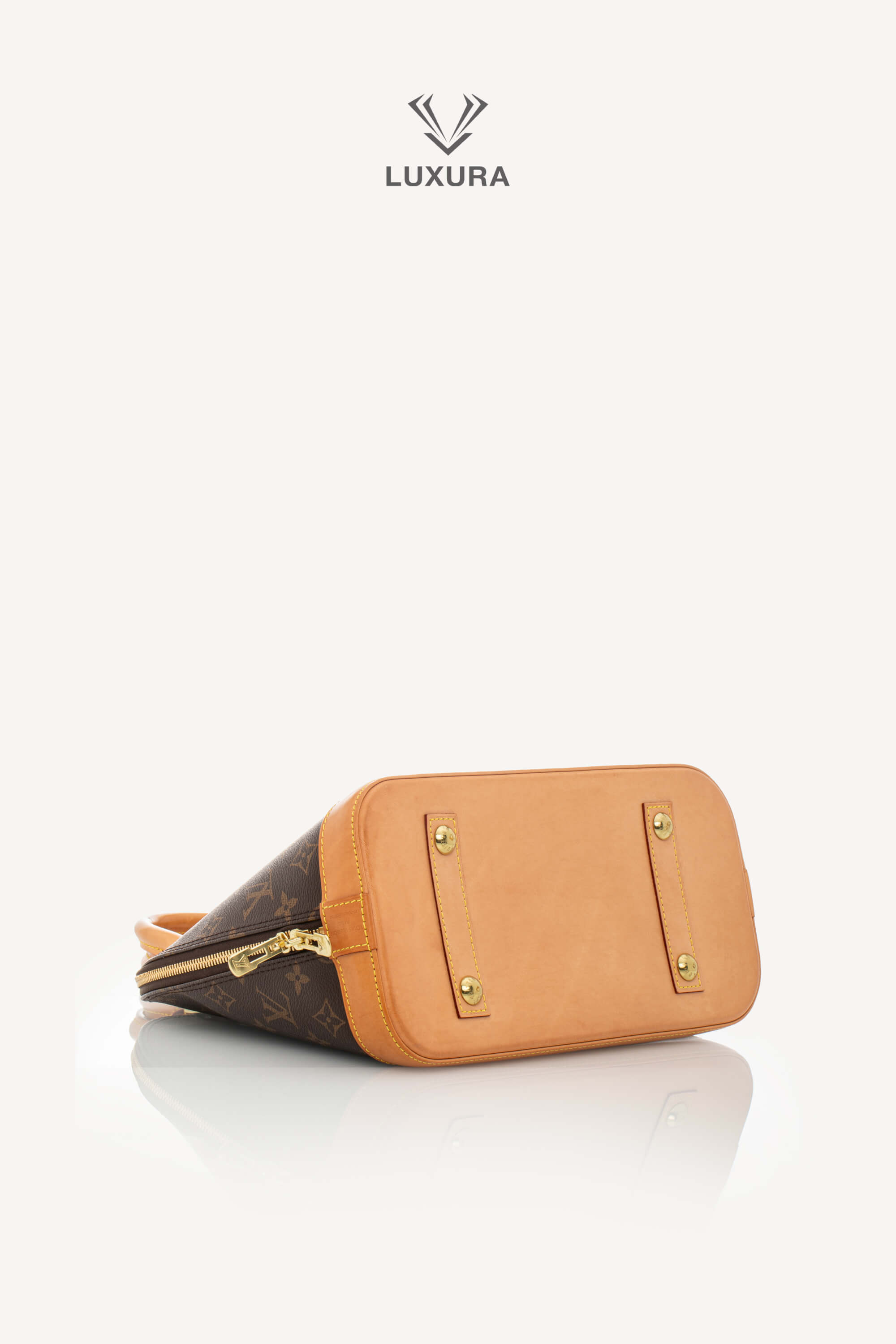 <span style="font-size: 10px;letter-spacing: .15em">BEST DEAL</span><br> <strong>LOUIS VUITTON</strong><br> <div style="margin-top:10px;font-size:16px">Alma PM Monogram Canvas Bag M53151</div><br> - Image 20