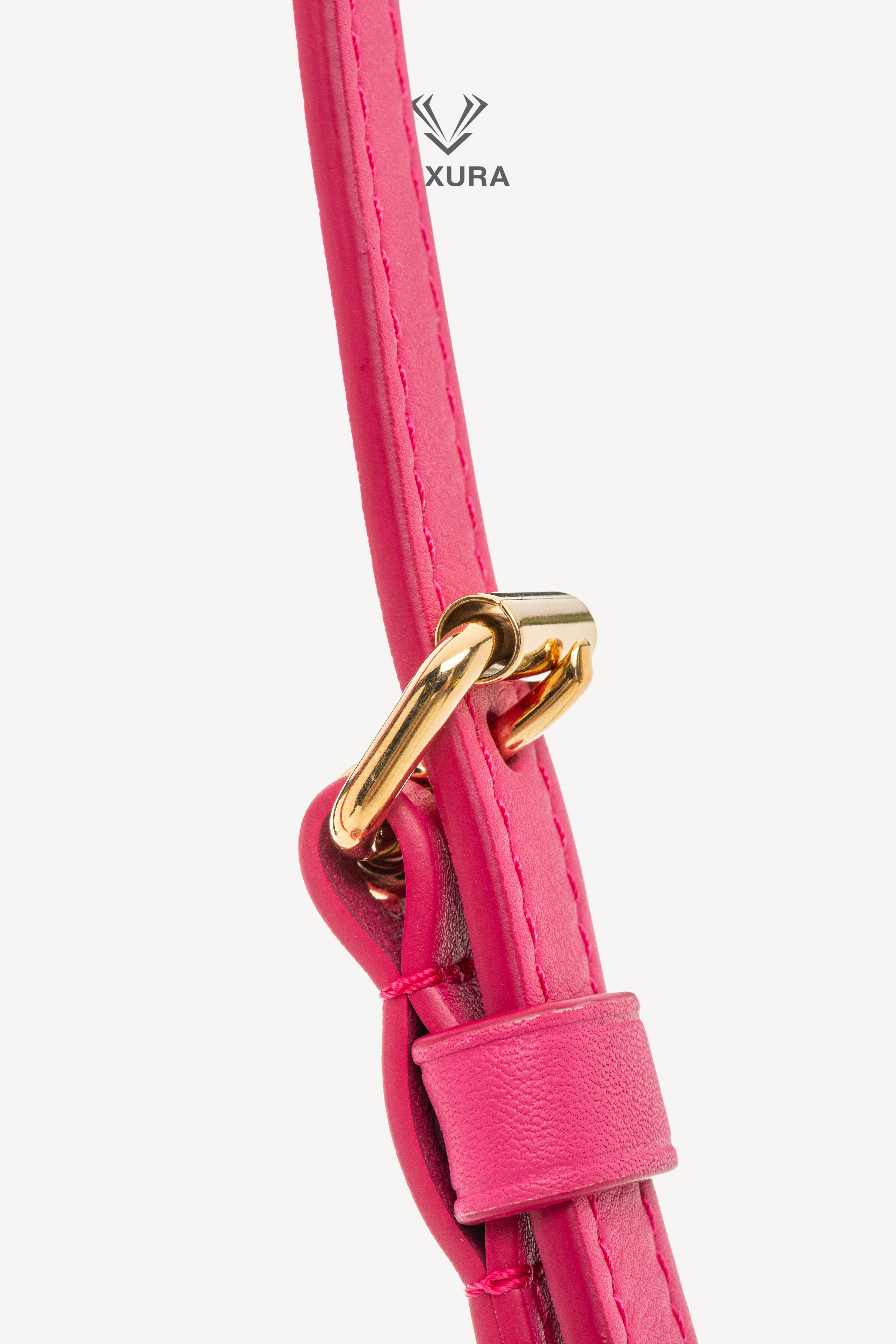 <span style="font-size: 10px;letter-spacing: .15em">HARD TO FIND</span><br>            <strong>LOUIS VUITTON</strong><br>            <div style="margin-top:10px;font-size:16px">Calfskin Nanogram Embossed Speedy Bandouliere 20 Rose</div><br> - Image 20