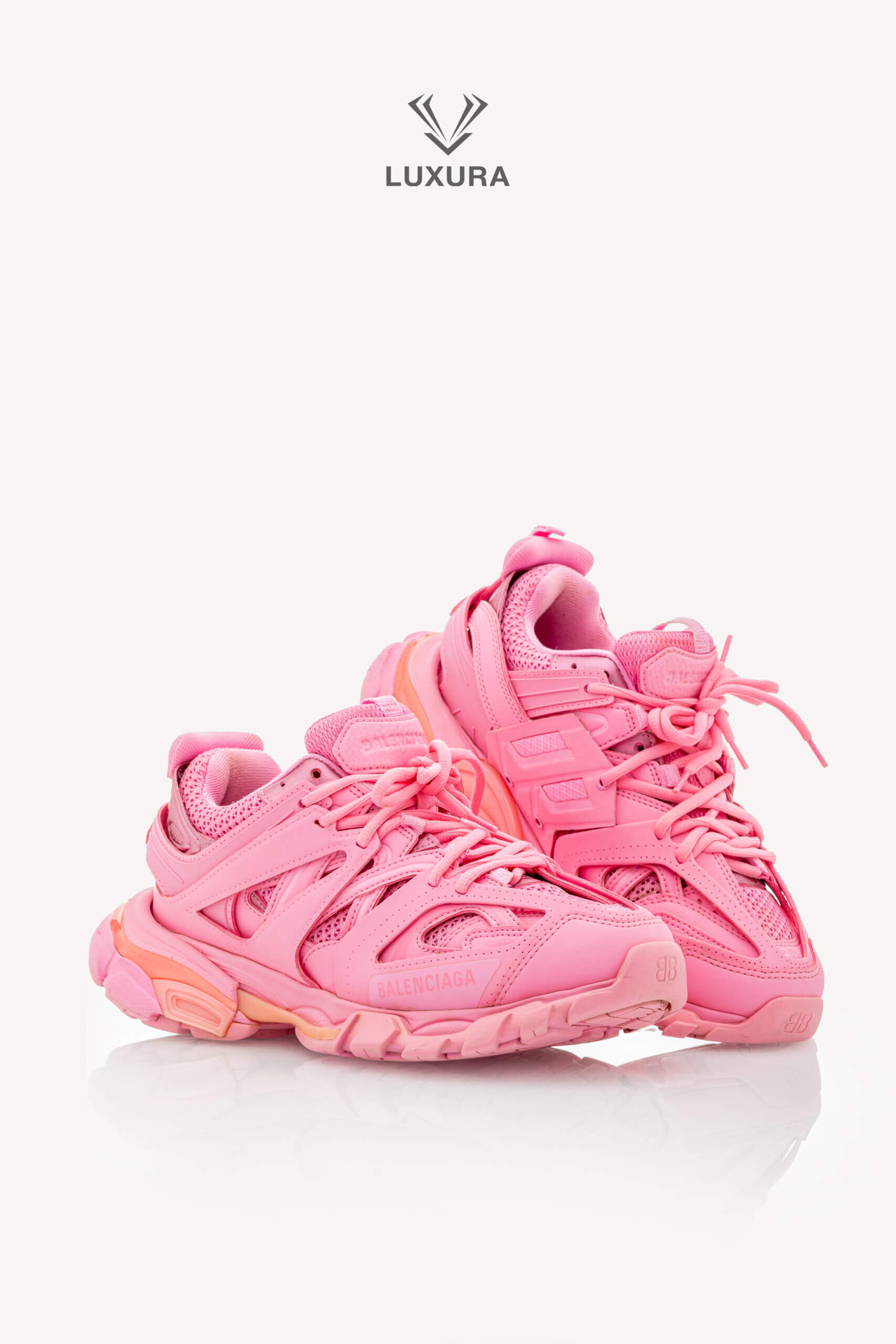 <span style="font-size: 10px;letter-spacing: .15em">BEST DEAL</span><br> <strong>BALENCIAGA</strong><br> <div style="margin-top:10px;font-size:16px">Mesh Nylon Track Sneaker Pink 38</div><br> - Image 3
