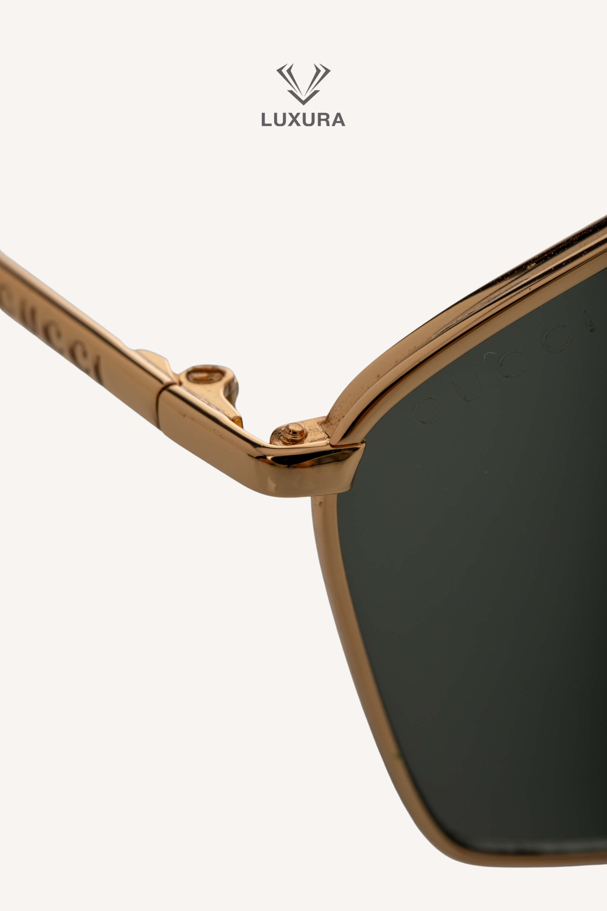 <span style="font-size: 10px;letter-spacing: .15em">BEST DEAL</span><br> <strong>GUCCI</strong><br> <div style="margin-top:10px;font-size:16px">Square Sunglasses With Optimal Fit-Gold Metal Frame GG0437SA 002</div><br> - Image 8