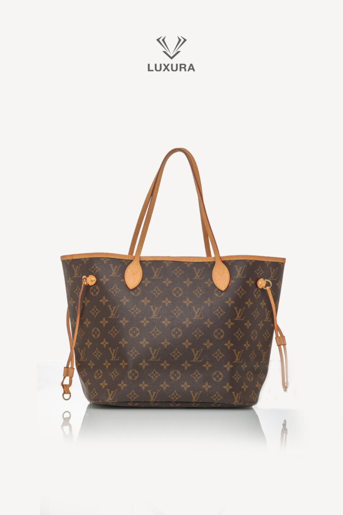 <span style="font-size: 10px;letter-spacing: .15em">BEST DEAL</span><br>            <strong>LOUIS VUITTON</strong><br>            <div style="margin-top:10px;font-size:16px">Neverfull MM Cherry Red Monogram Canvas</div><br>