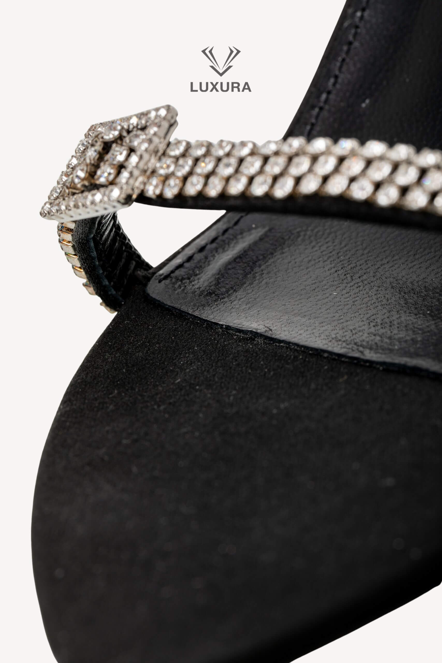 <span style="font-size: 10px;letter-spacing: .15em">BEST DEAL</span><br> <strong>SAINT LAURENT</strong><br> <div style="margin-top:10px;font-size:16px">Rendez-Vous Satin Slingback Sandals 38 Black</div><br> - Image 13