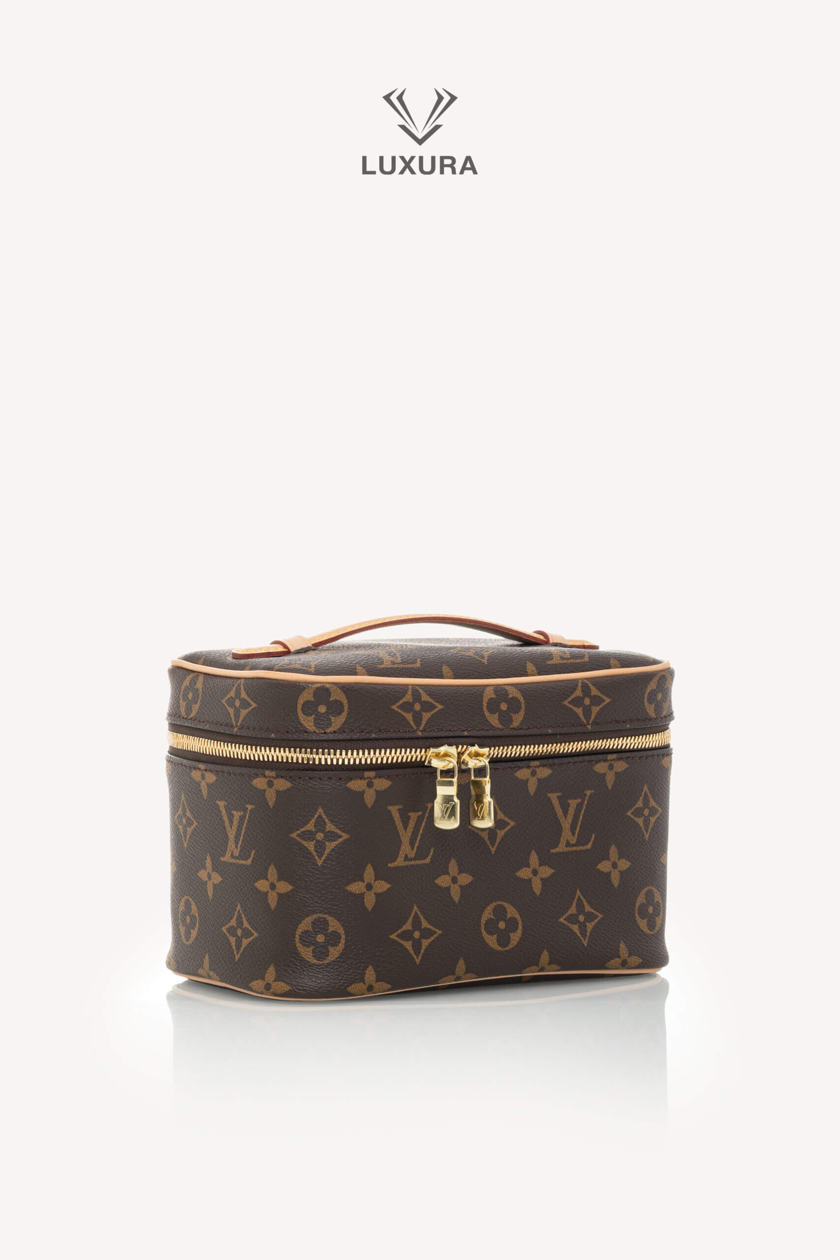 <span style="font-size: 10px;letter-spacing: .15em">HARD TO FIND</span><br> <strong>LOUIS VUITTON</strong><br> <div style="margin-top:10px;font-size:16px">Monogram Coated Canvas Nice Mini M44495</div><br> - Image 3