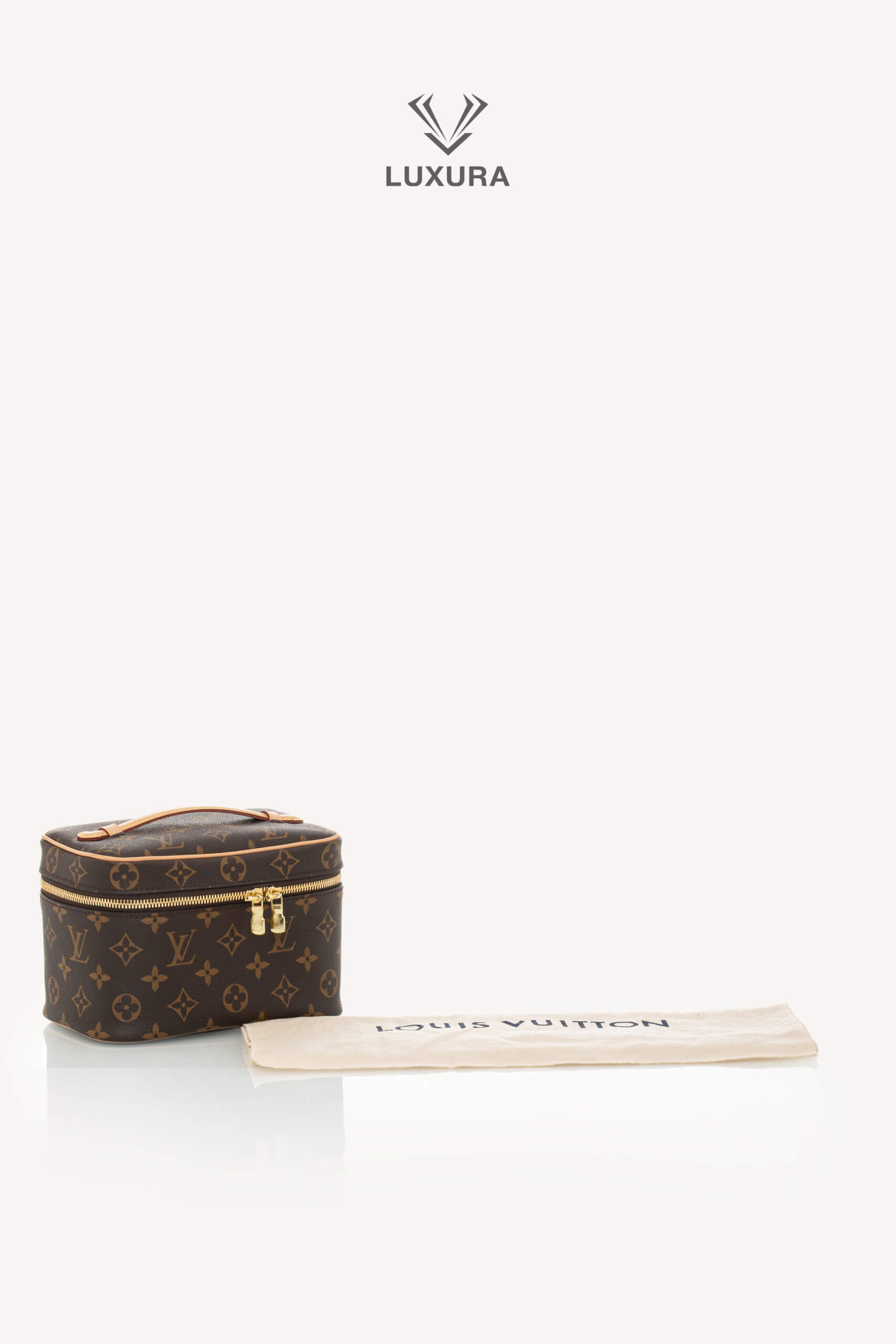 <span style="font-size: 10px;letter-spacing: .15em">HARD TO FIND</span><br> <strong>LOUIS VUITTON</strong><br> <div style="margin-top:10px;font-size:16px">Monogram Coated Canvas Nice Mini M44495</div><br> - Image 2