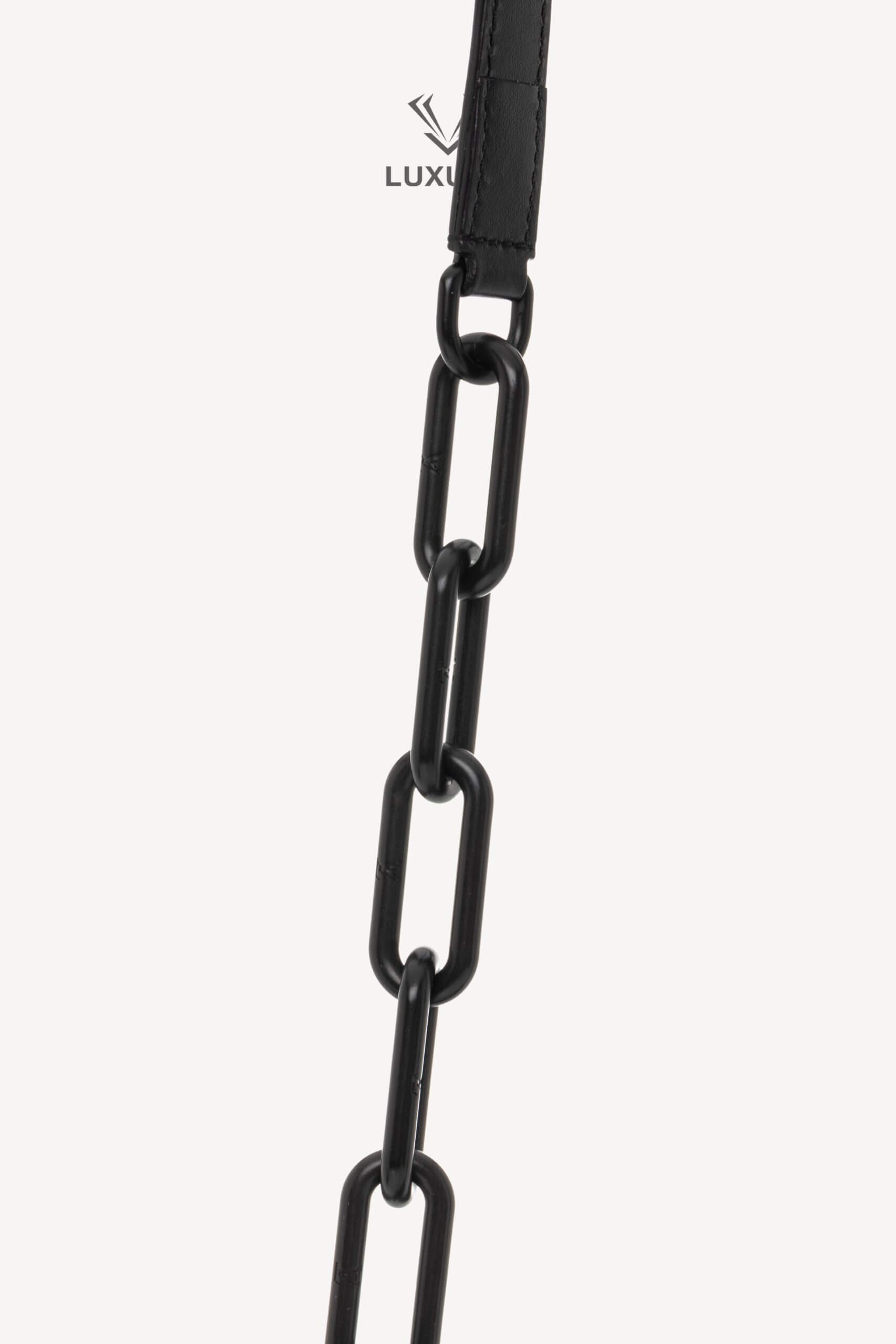 <span style="font-size: 10px;letter-spacing: .15em">BEST DEAL</span><br> <strong>LOUIS VUITTON</strong><br> <div style="margin-top:10px;font-size:16px">Monogram Eclipse Soft Trunk Mini Clutch M44735</div><br> - Image 20