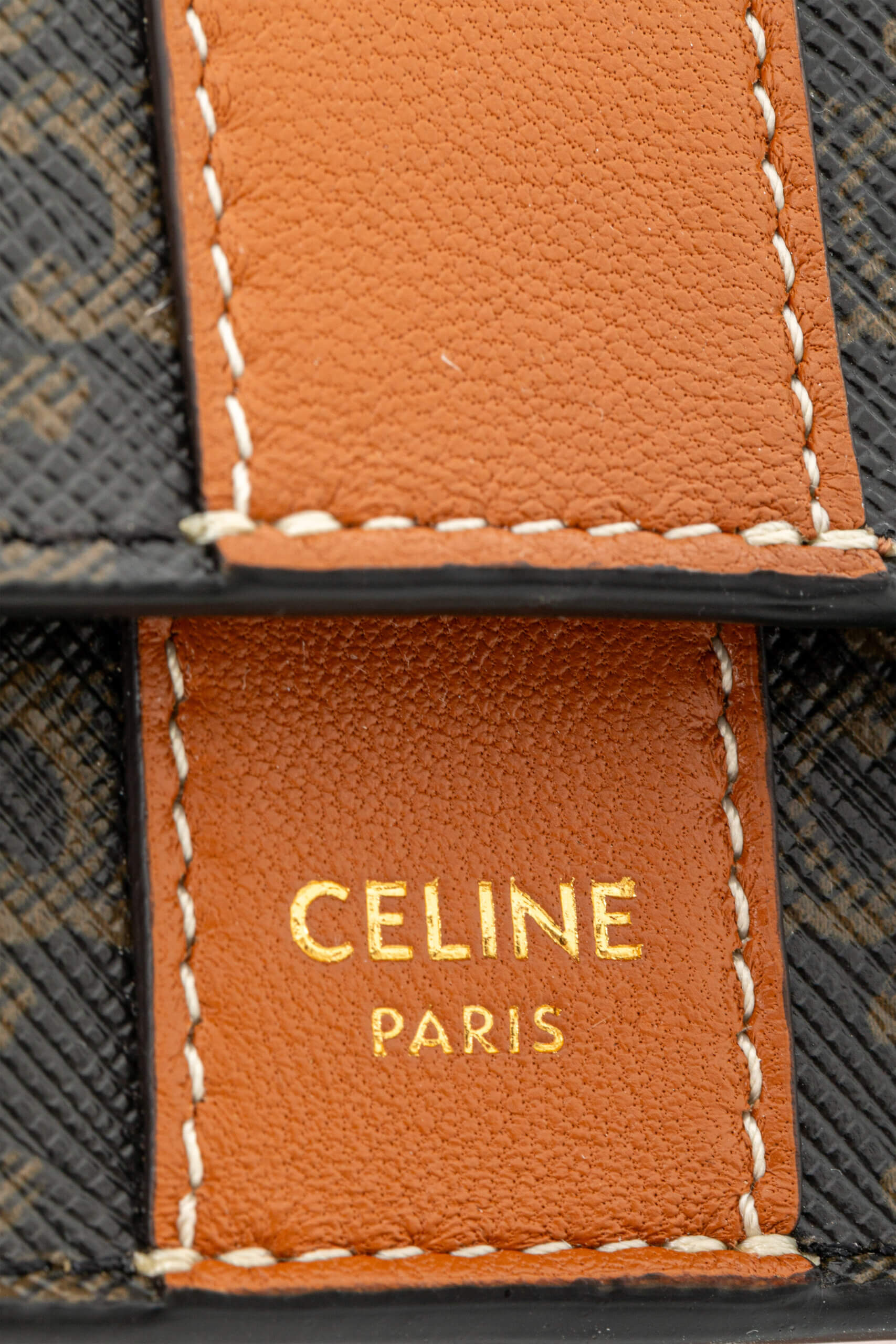 <span style="font-size: 10px;letter-spacing: .15em">HARD TO FIND</span><br> <strong>CELINE</strong><br> <div style="margin-top:10px;font-size:16px">Canvas Triomphe Folded Compact Wallet Tan</div><br> - Image 7