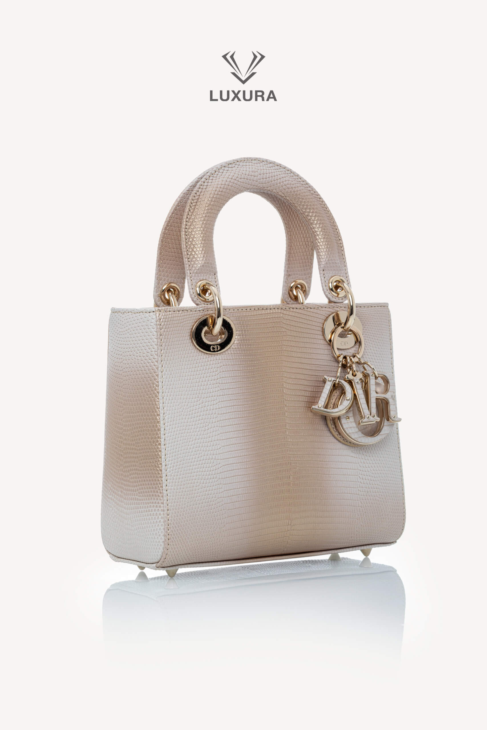 <span style="font-size: 10px;letter-spacing: .15em">HARD TO FIND</span><br>            <strong>CHRISTIAN DIOR</strong><br>            <div style="margin-top:10px;font-size:16px">Small Lady Dior Bag in Gold-Ivory Lizard Leather with Gold Hardware</div><br> - Image 3