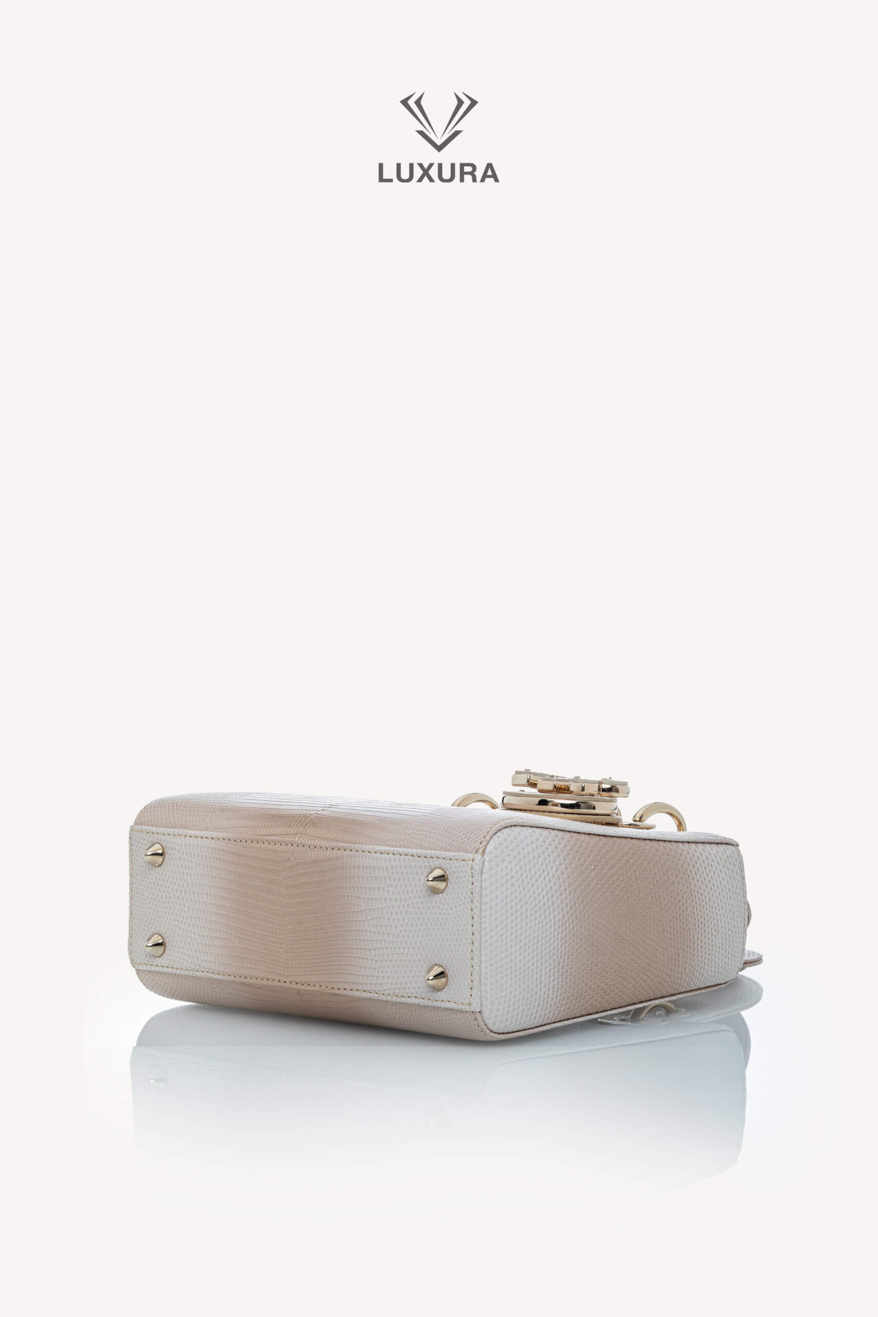 <span style="font-size: 10px;letter-spacing: .15em">HARD TO FIND</span><br>            <strong>CHRISTIAN DIOR</strong><br>            <div style="margin-top:10px;font-size:16px">Small Lady Dior Bag in Gold-Ivory Lizard Leather with Gold Hardware</div><br> - Image 27