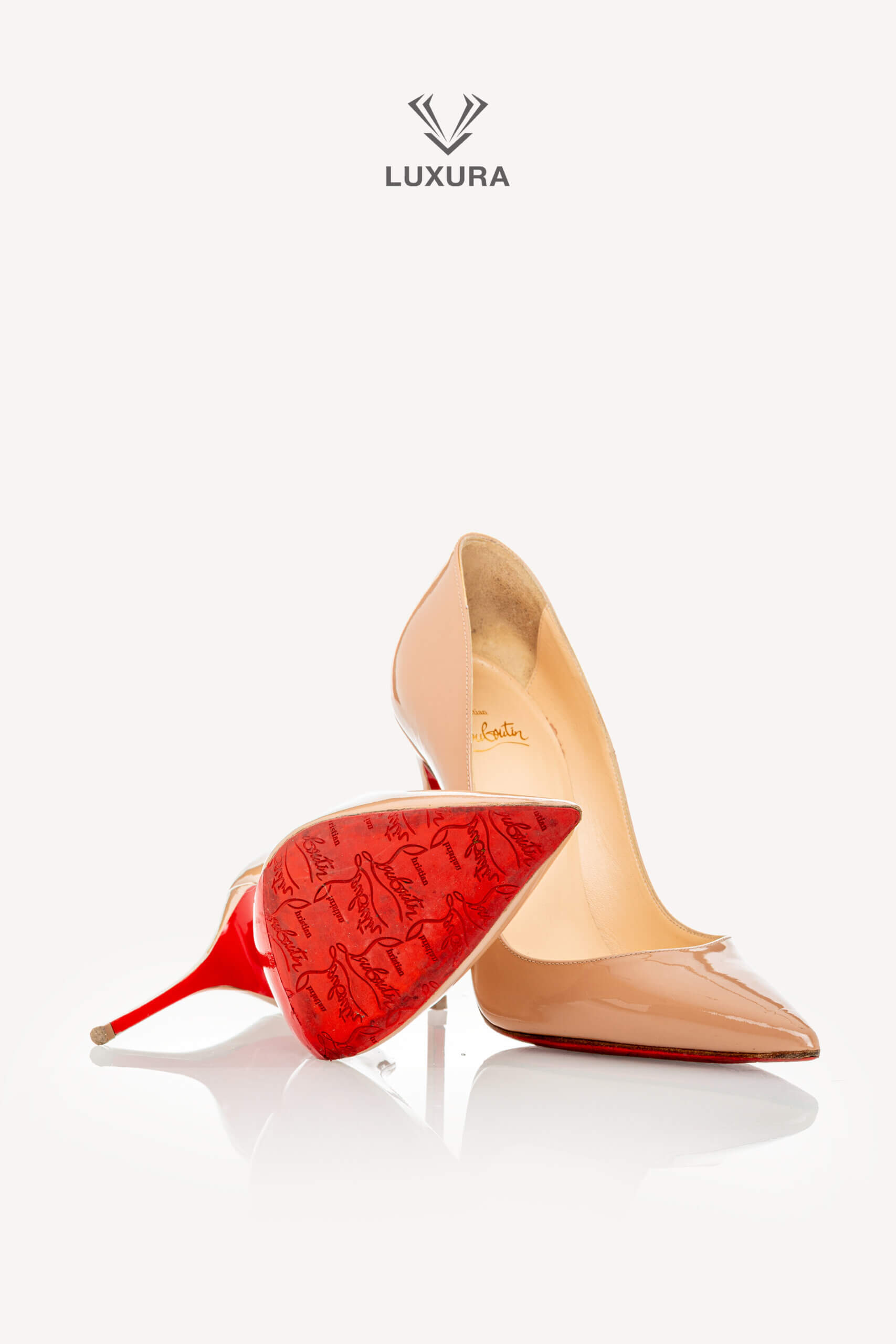 <span style="font-size: 10px;letter-spacing: .15em">BEST DEAL</span><br>            <strong>CHRISTIAN LOUBOUTIN</strong><br>            <div style="margin-top:10px;font-size:16px">Patent Calf Leather 120mm Pumps Blush 36</div><br> - Image 17