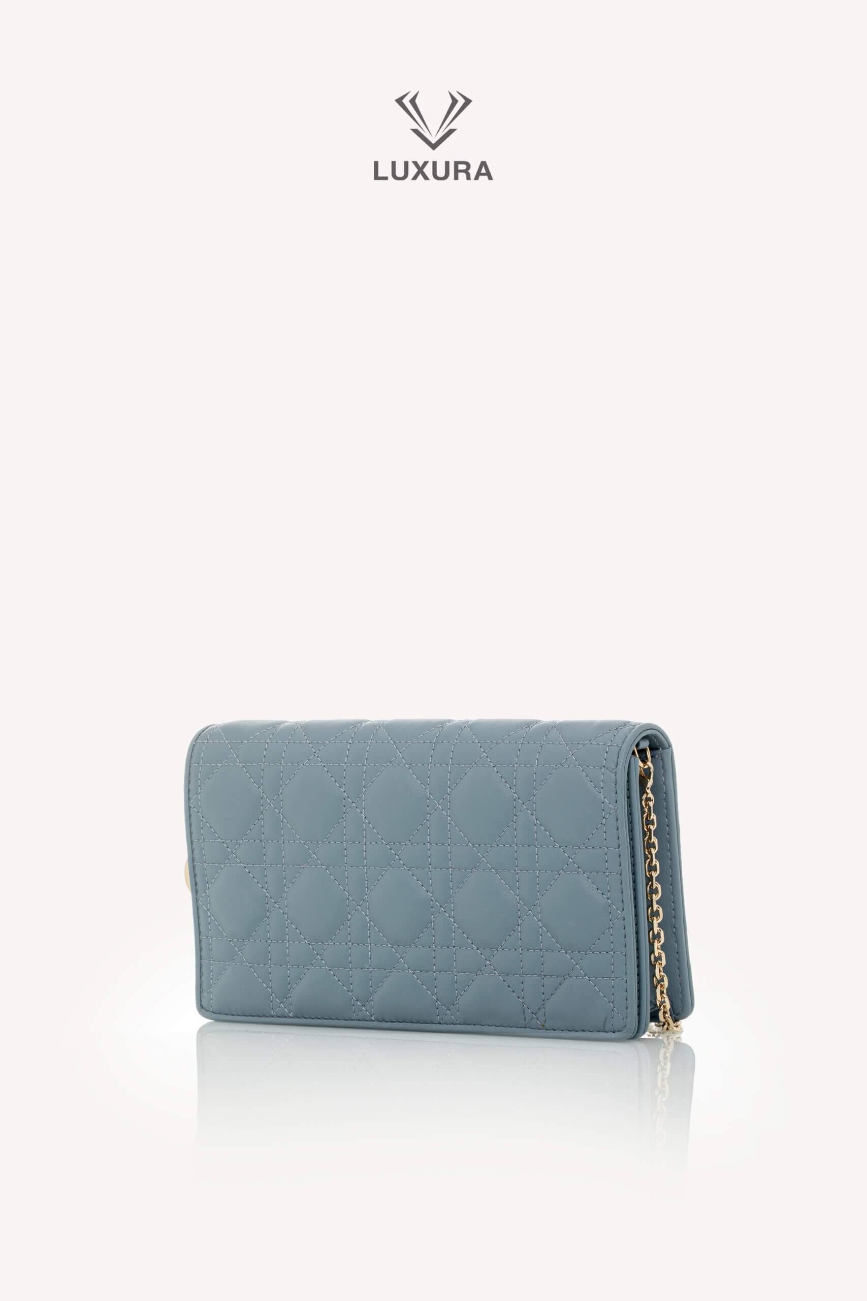<span style="font-size: 10px;letter-spacing: .15em">NEW COLLECTION</span><br>            <strong>CHRISTIAN DIOR</strong><br>            <div style="margin-top:10px;font-size:16px">Lambskin Cannage Lady Dior Chain Wallet Cloud Blue</div><br> - Image 7