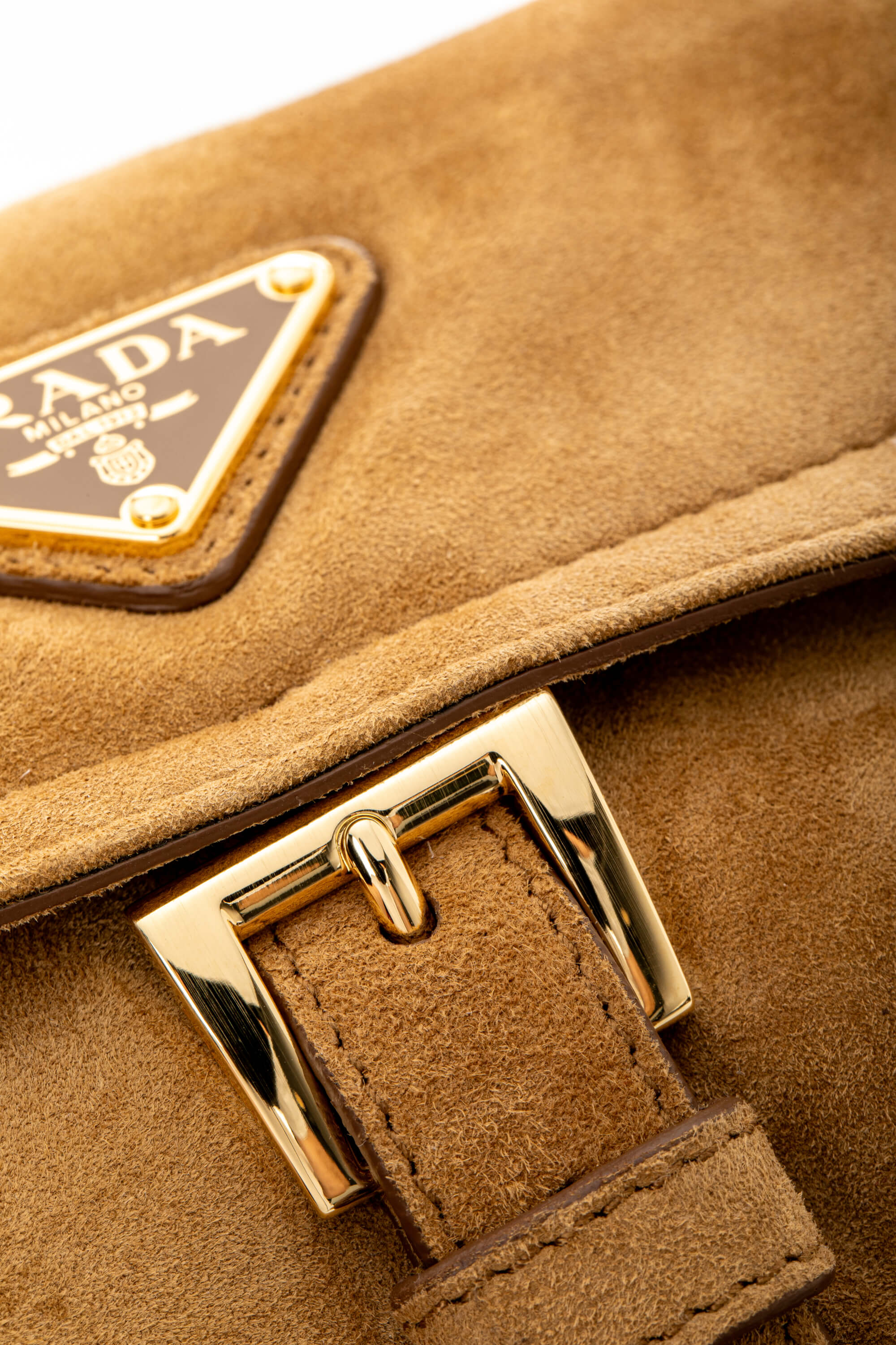 <span style="font-size: 10px;letter-spacing: .15em">NEW COLLECTION</span><br> <strong>PRADA</strong><br> <div style="margin-top:10px;font-size:16px">Explore Medium Suede Leather Shoulder Bag With Flap Cinnamon</div><br> - Image 14