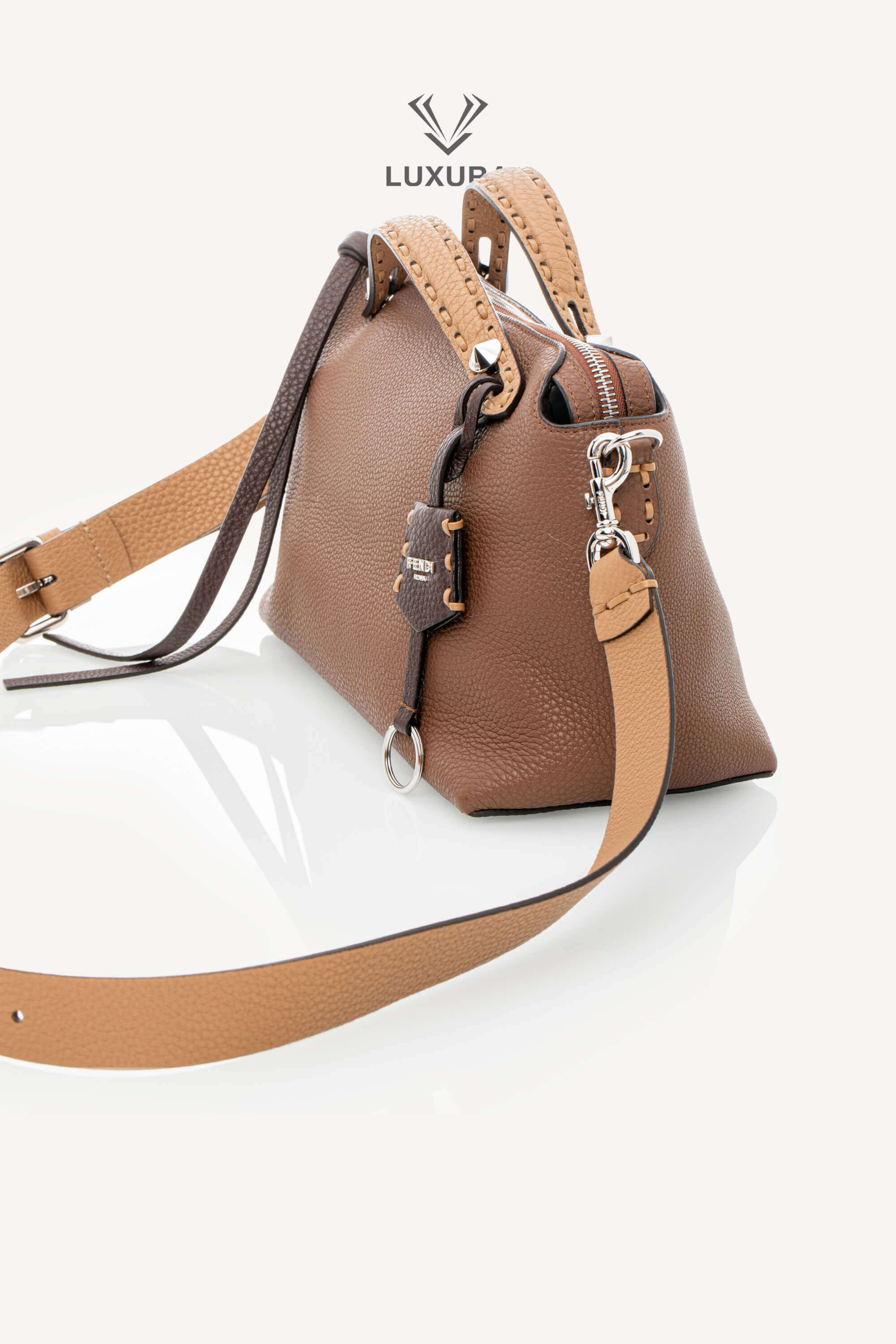 <span style="font-size: 10px;letter-spacing: .15em">BEST DEAL</span><br>            <strong>FENDI</strong><br>            <div style="margin-top:10px;font-size:16px">Cuoio Romano Selleria By The Way Boston Bag Brown</div><br> - Image 3