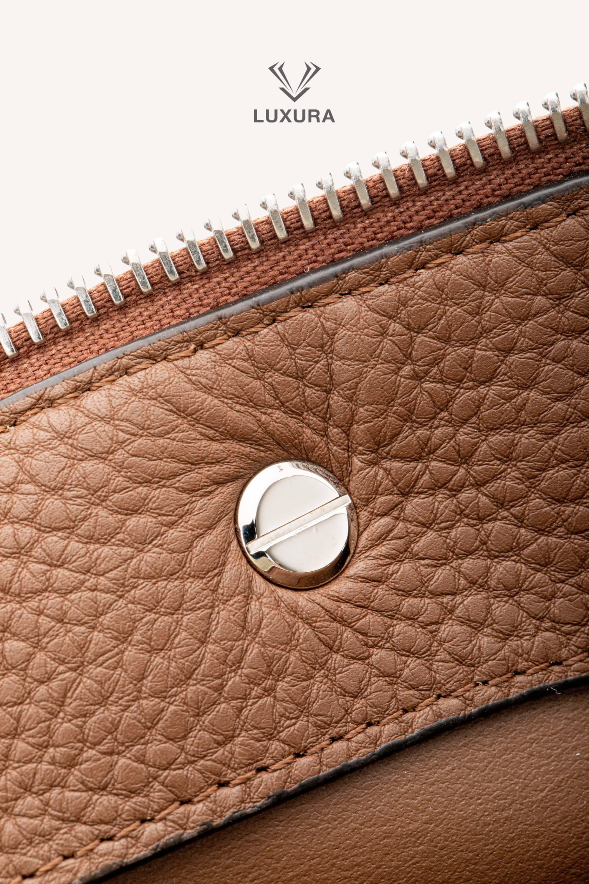 <span style="font-size: 10px;letter-spacing: .15em">BEST DEAL</span><br>            <strong>FENDI</strong><br>            <div style="margin-top:10px;font-size:16px">Cuoio Romano Selleria By The Way Boston Bag Brown</div><br> - Image 11