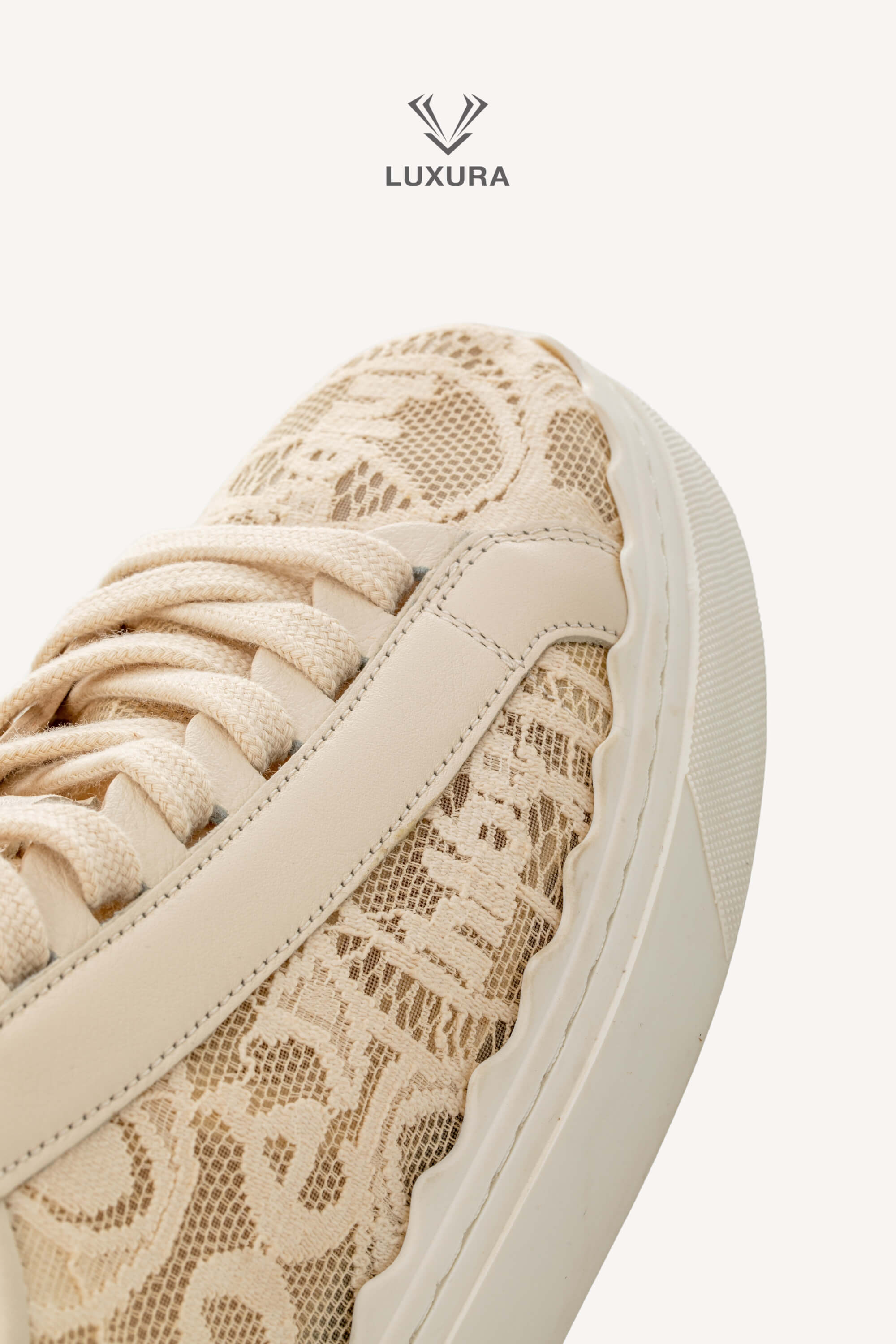 <span style="font-size: 10px;letter-spacing: .15em">IN TRENDING</span><br> <strong>CHLOE</strong><br> <div style="margin-top:10px;font-size:16px">Lauren Lace Sneakers in Beige 38</div><br> - Image 12