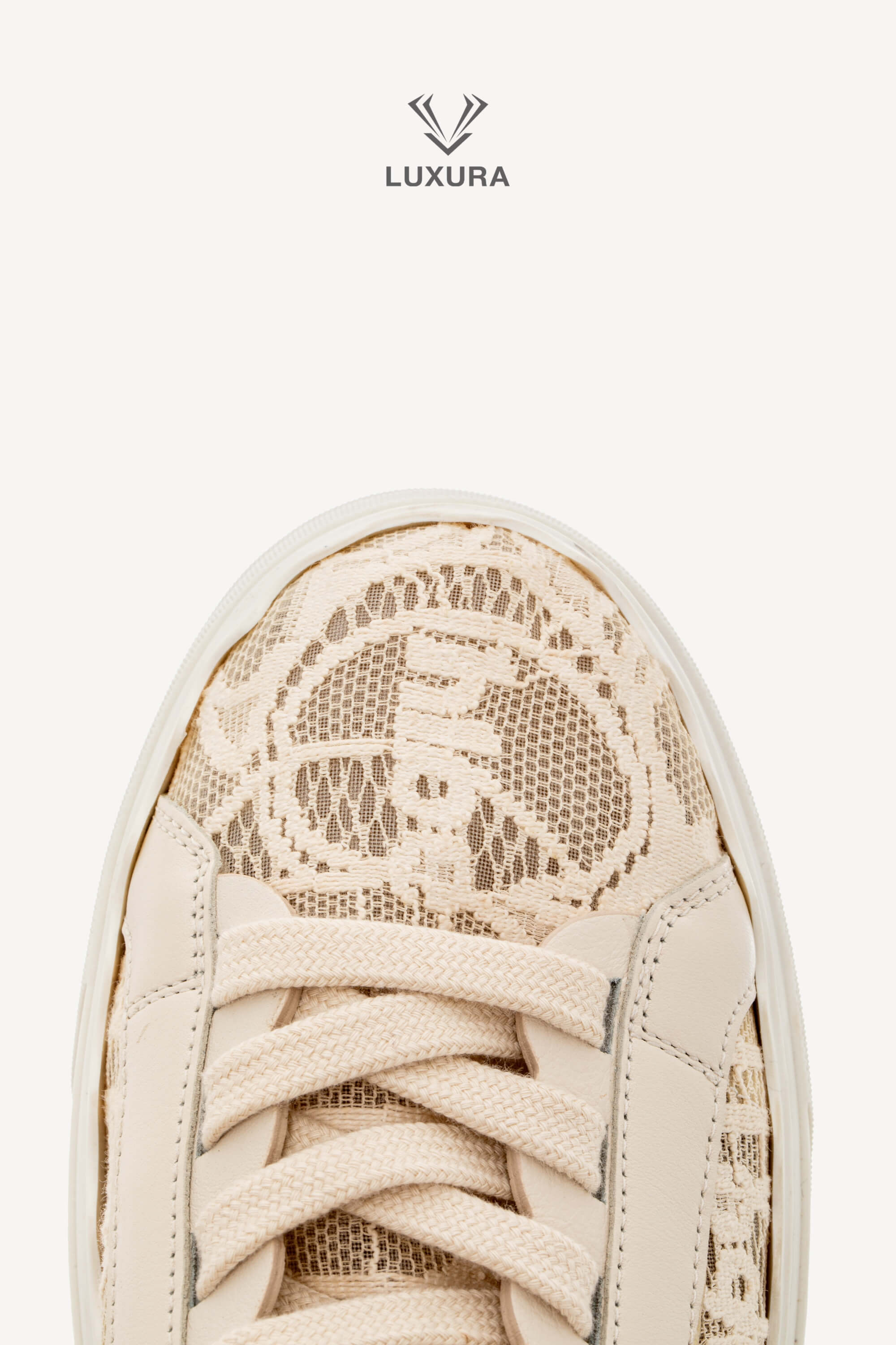 <span style="font-size: 10px;letter-spacing: .15em">IN TRENDING</span><br> <strong>CHLOE</strong><br> <div style="margin-top:10px;font-size:16px">Lauren Lace Sneakers in Beige 38</div><br> - Image 11