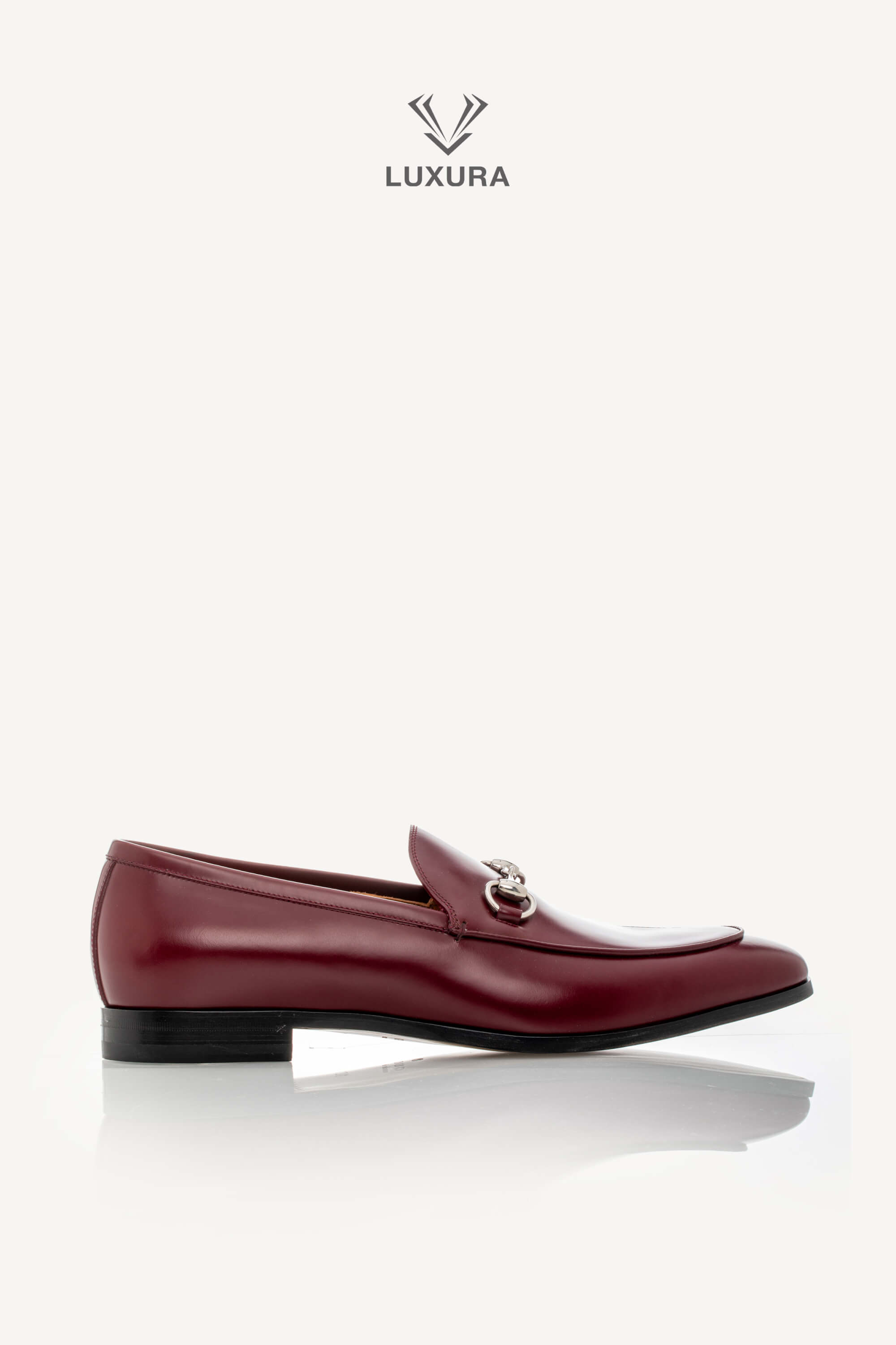 <span style="font-size: 10px;letter-spacing: .15em">BEST DEAL</span><br>            <strong>GUCCI</strong><br>            <div style="margin-top:10px;font-size:16px">Jordaan Horsebit Leather Loafers Red 44.5</div><br>